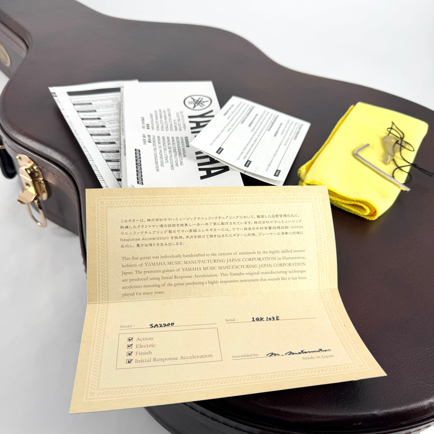 2022 Yamaha SA2200 - Violin Sunburst