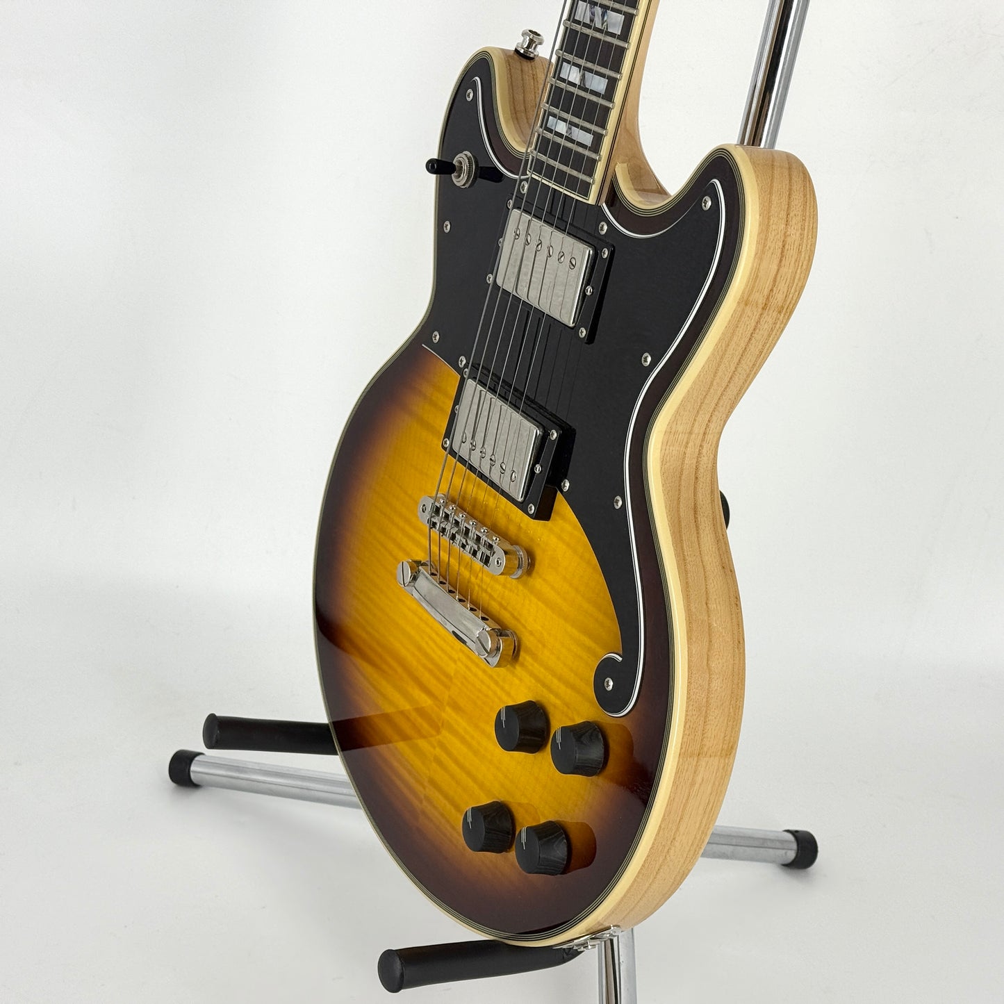 2022 D'Angelico Deluxe Brighton - Vintage Sunburst