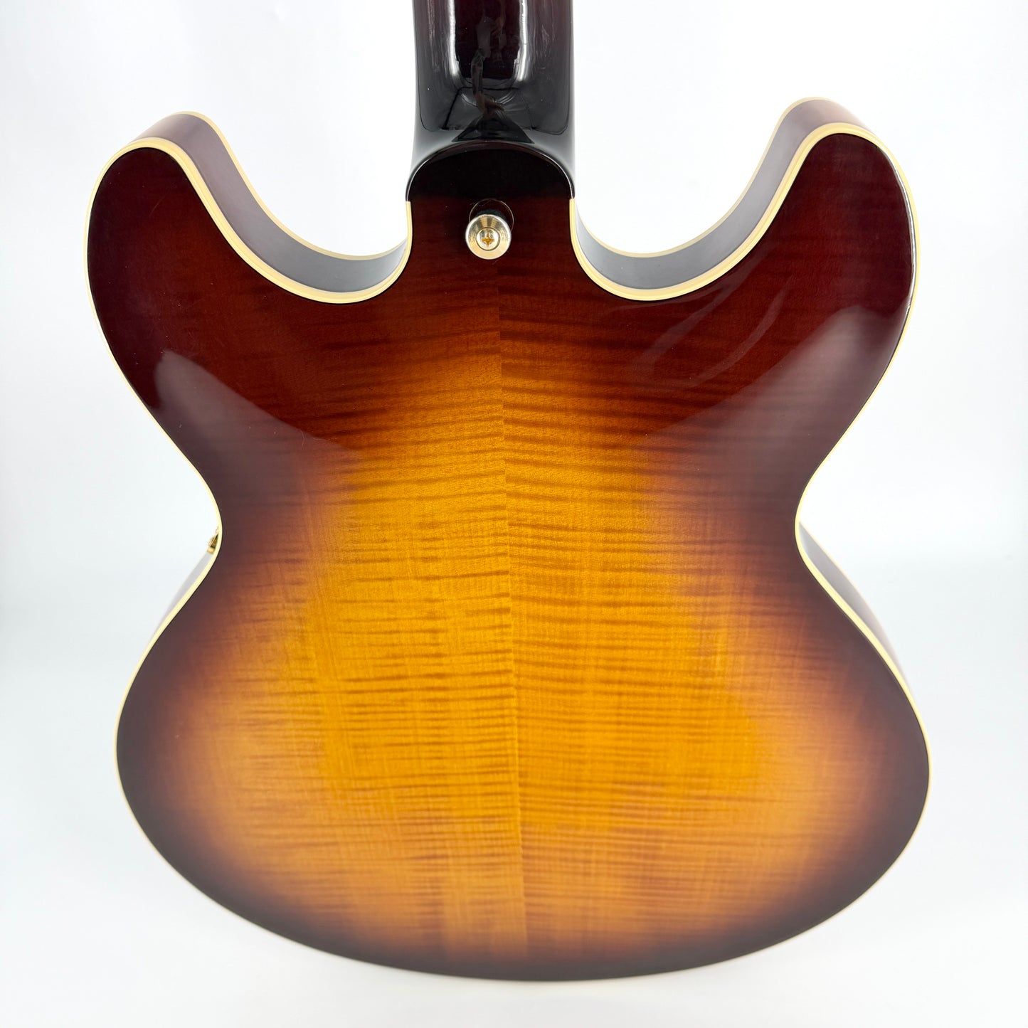 2022 Yamaha SA2200 - Violin Sunburst