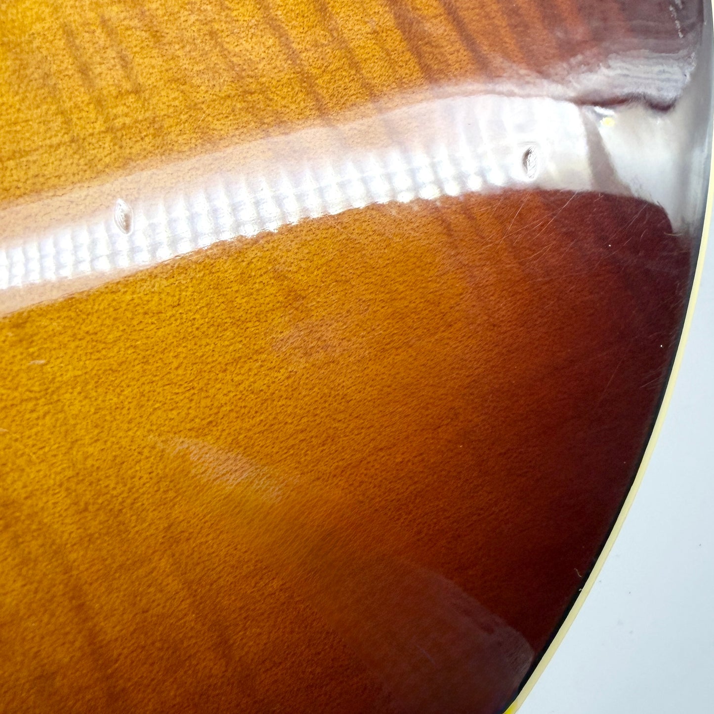 2022 Yamaha SA2200 - Violin Sunburst