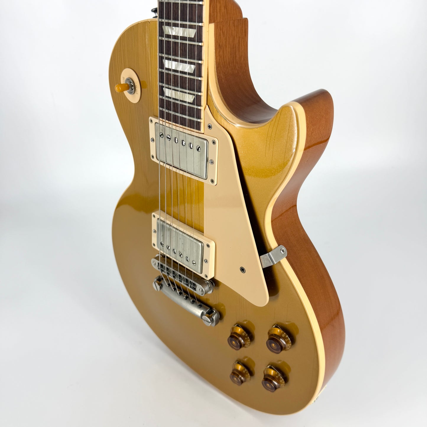 2005 Gibson Les Paul Standard – Gold Top