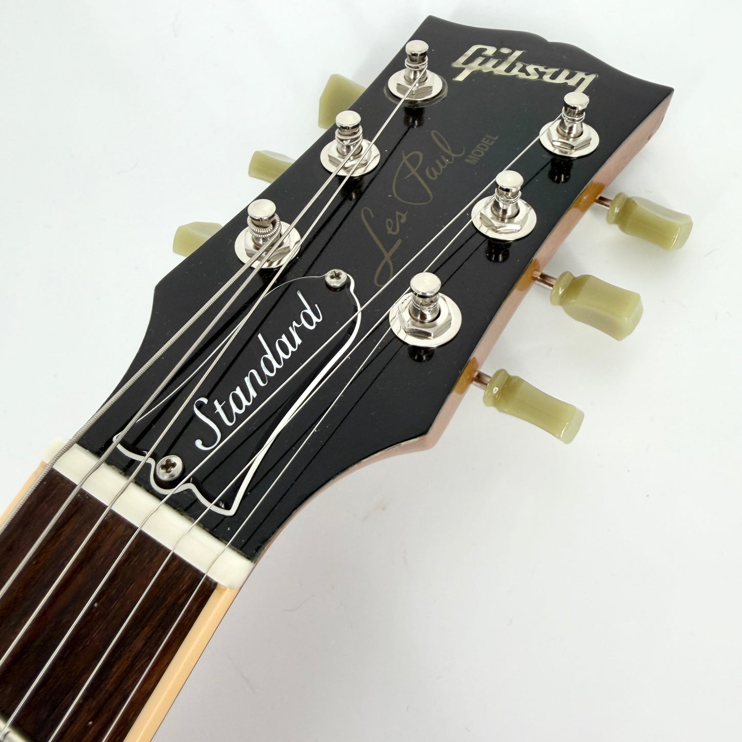 2005 Gibson Les Paul Standard – Gold Top