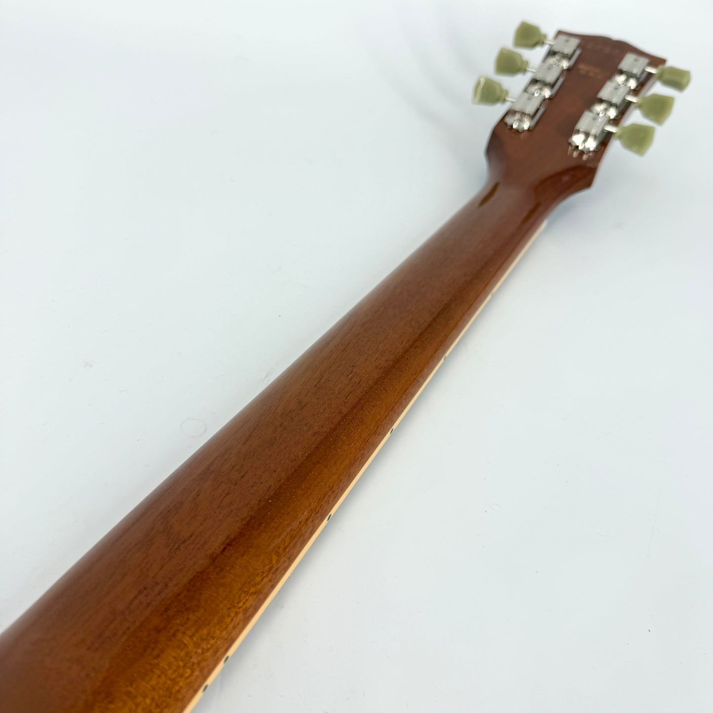 2005 Gibson Les Paul Standard – Gold Top