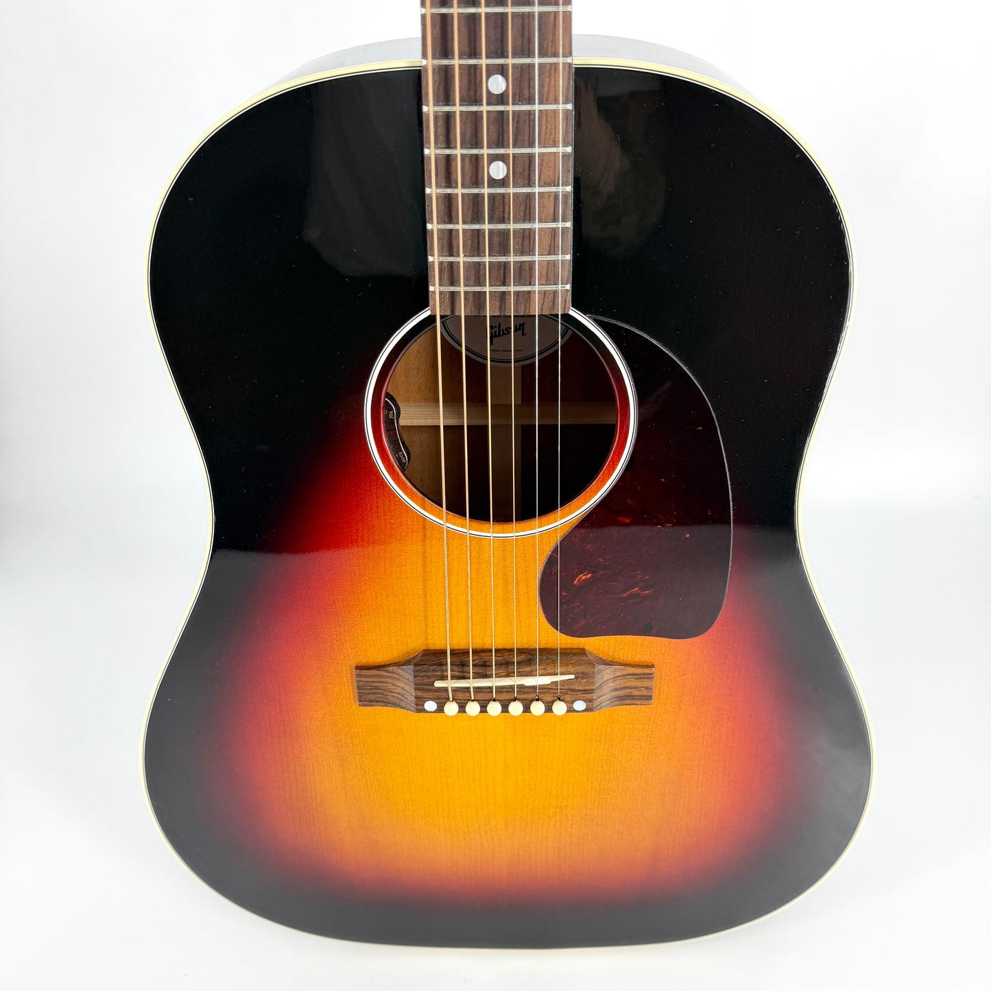 2024 Gibson J-45 Standard Exclusive – Tri Burst VOS