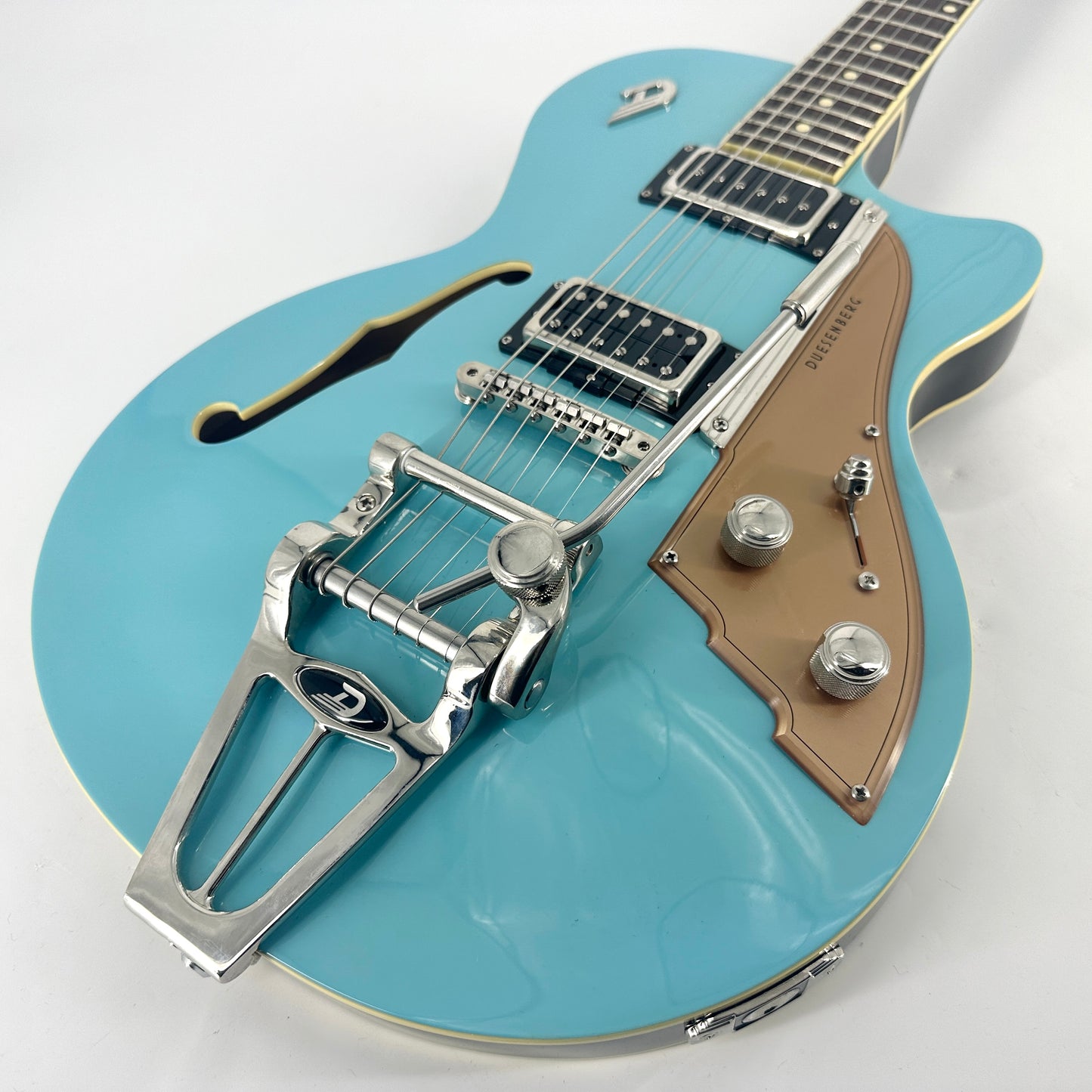 2020 Duesenberg Starplayer TV - Narvik Blue