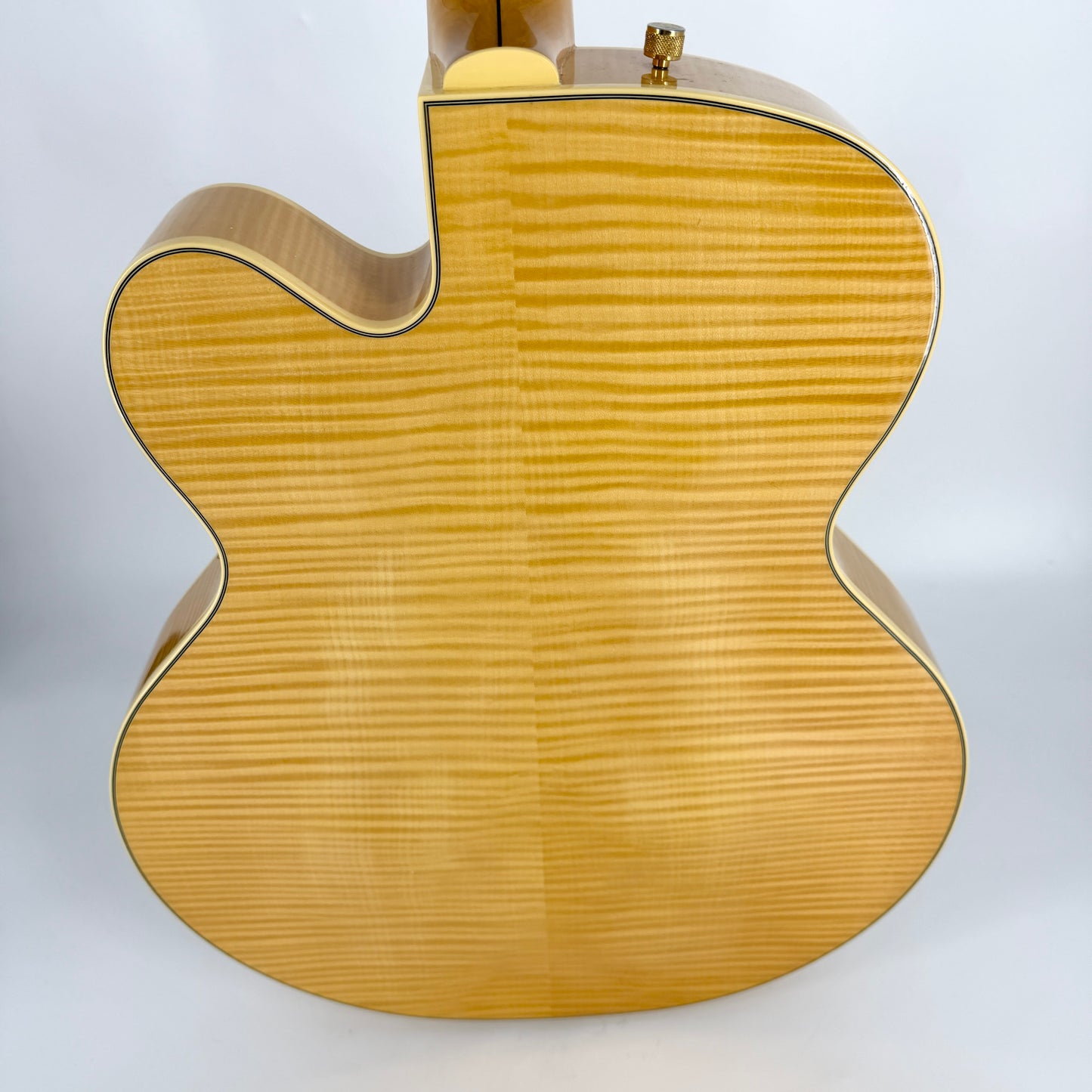 2003 Gretsch Country Club G6193 – Natural