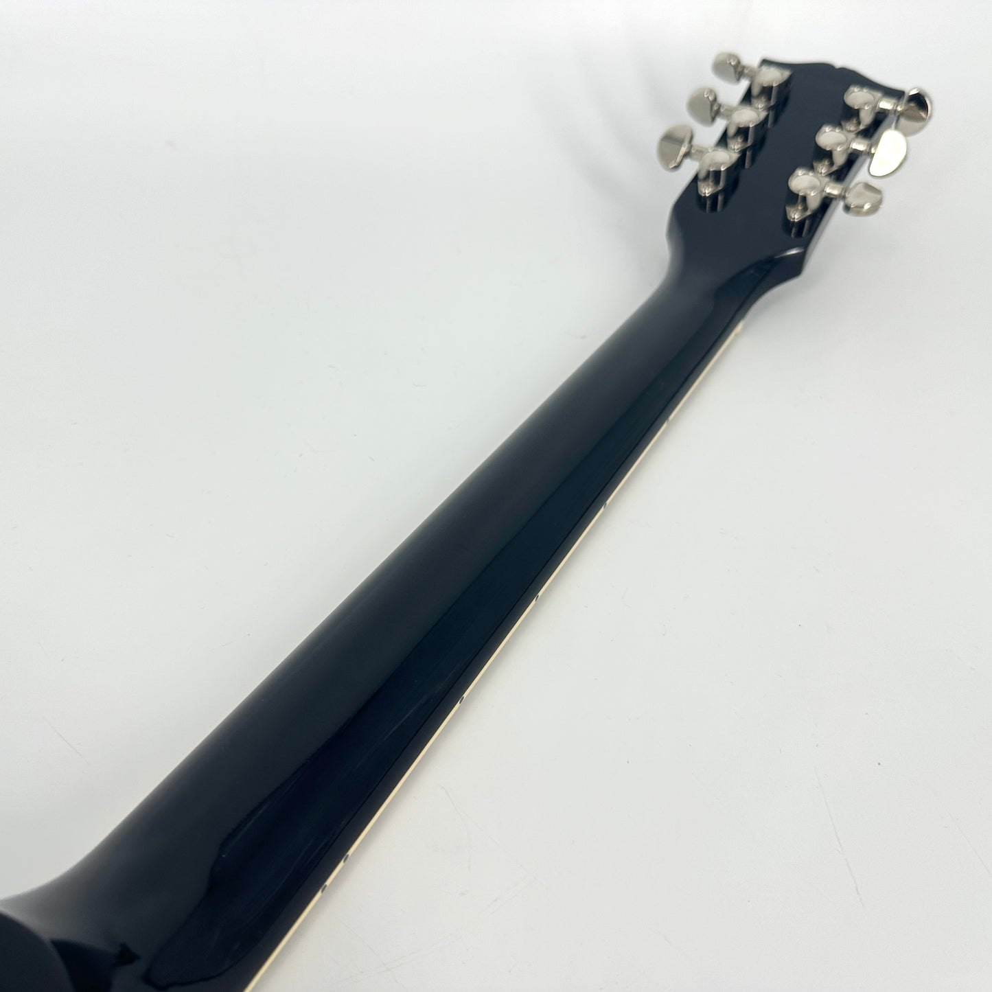 2019 Gibson Les Paul Classic – Ebony