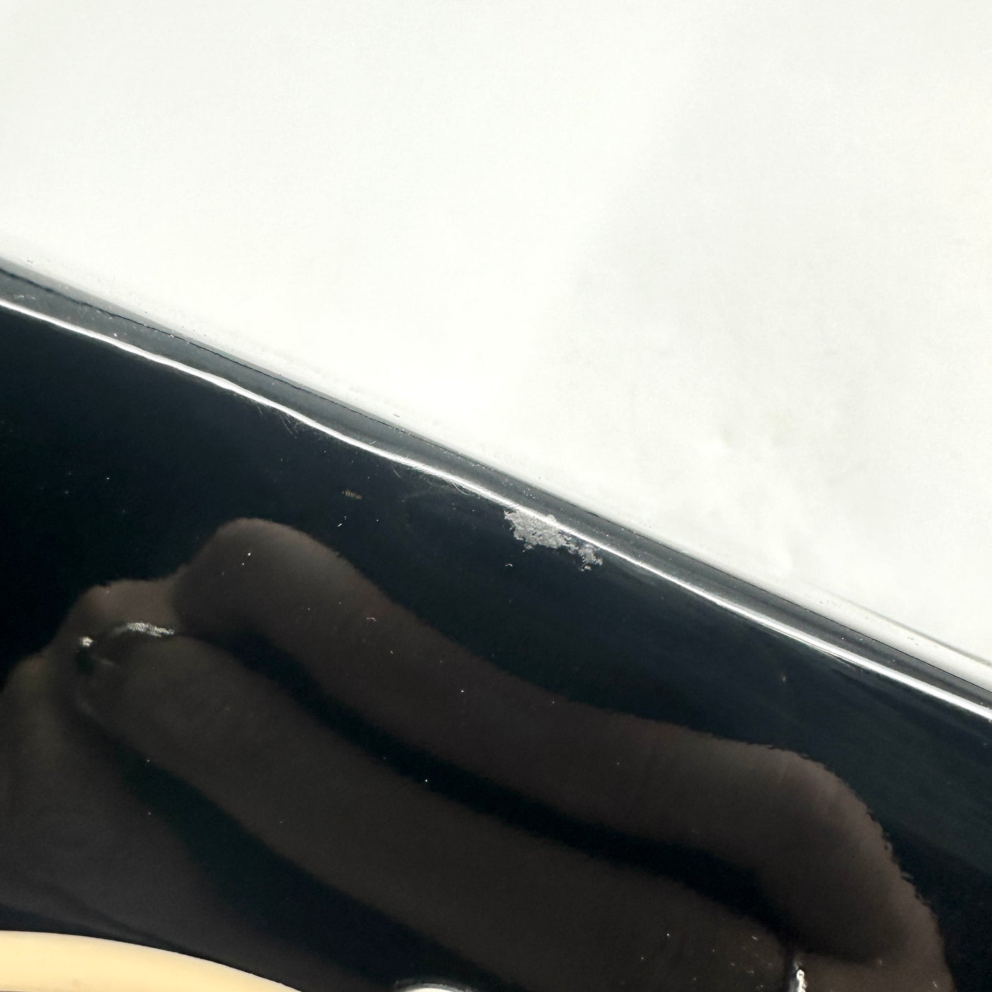 2019 Gibson Les Paul Classic – Ebony