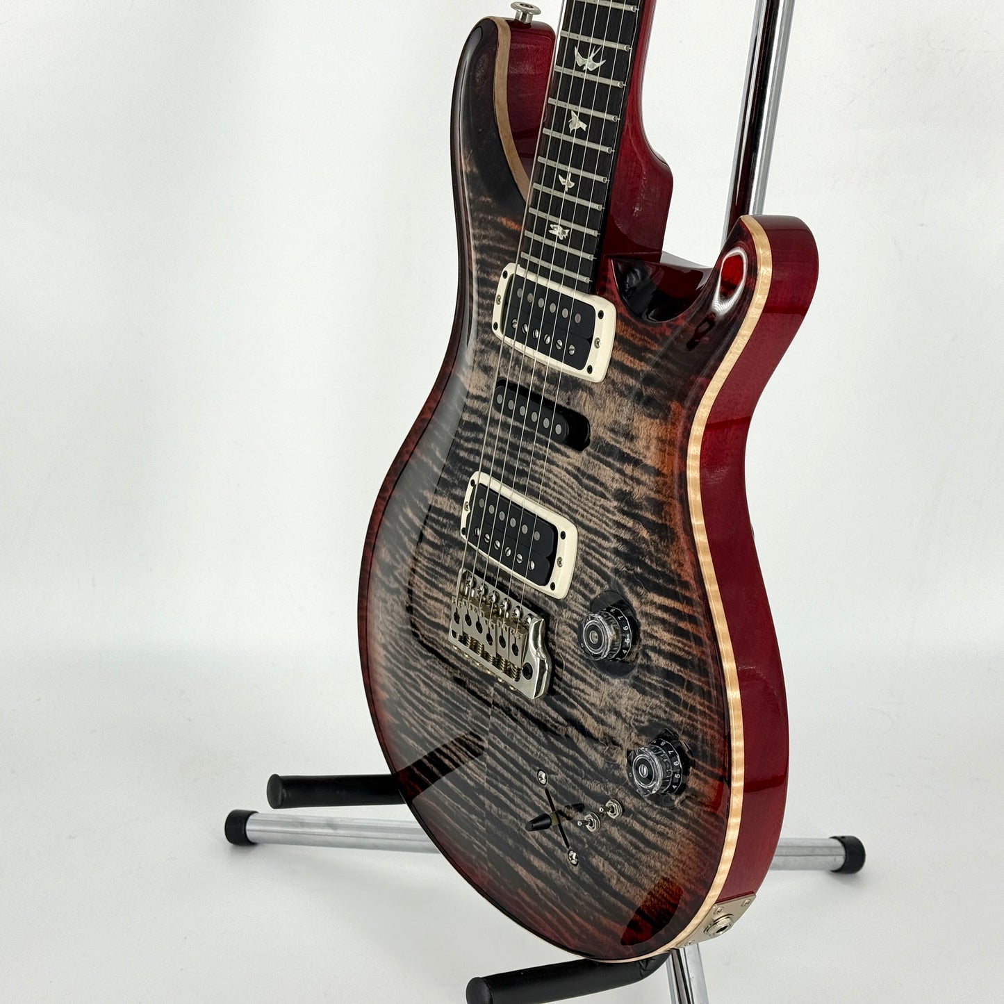 2023 PRS Modern Eagle V - Cherry Charcoal Burst