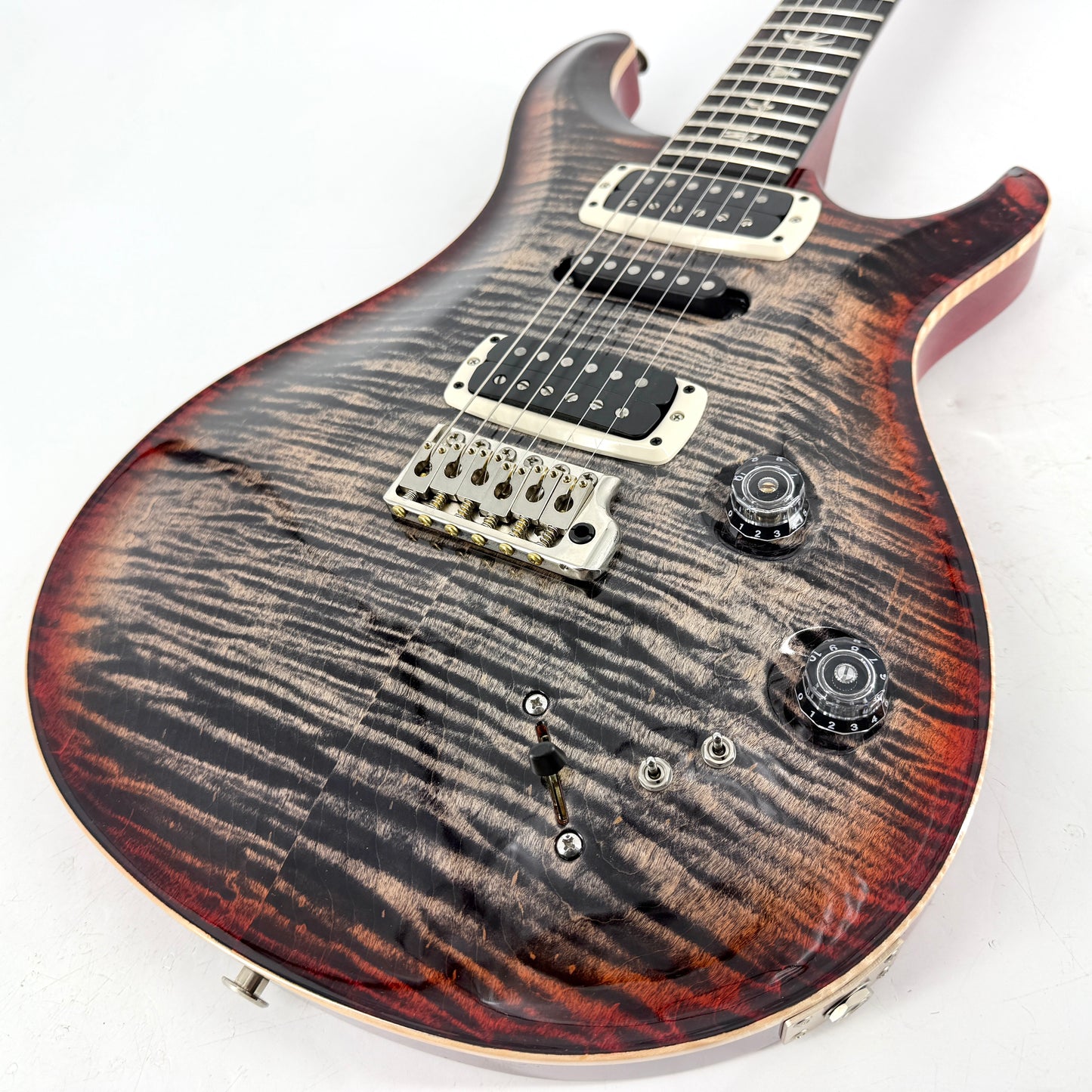 2023 PRS Modern Eagle V - Cherry Charcoal Burst