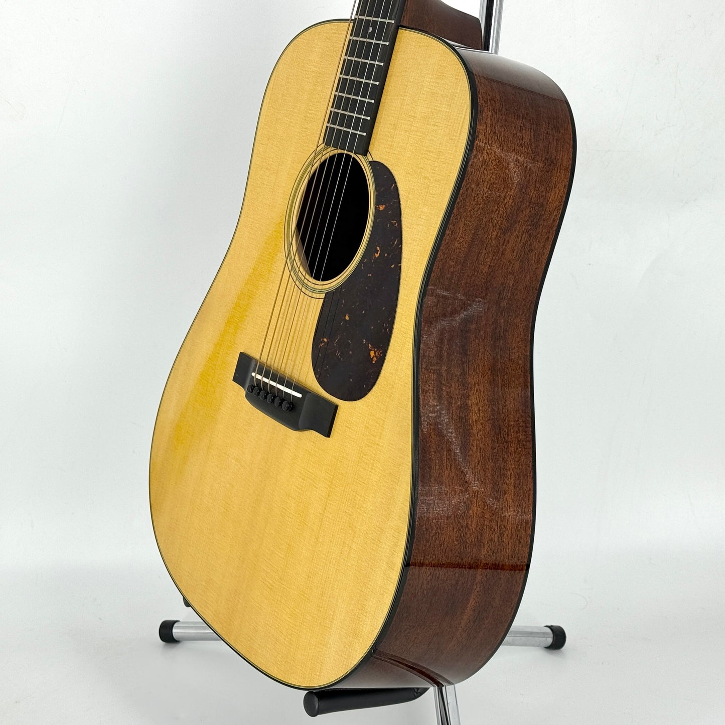 2022 Martin D-18 – Natural