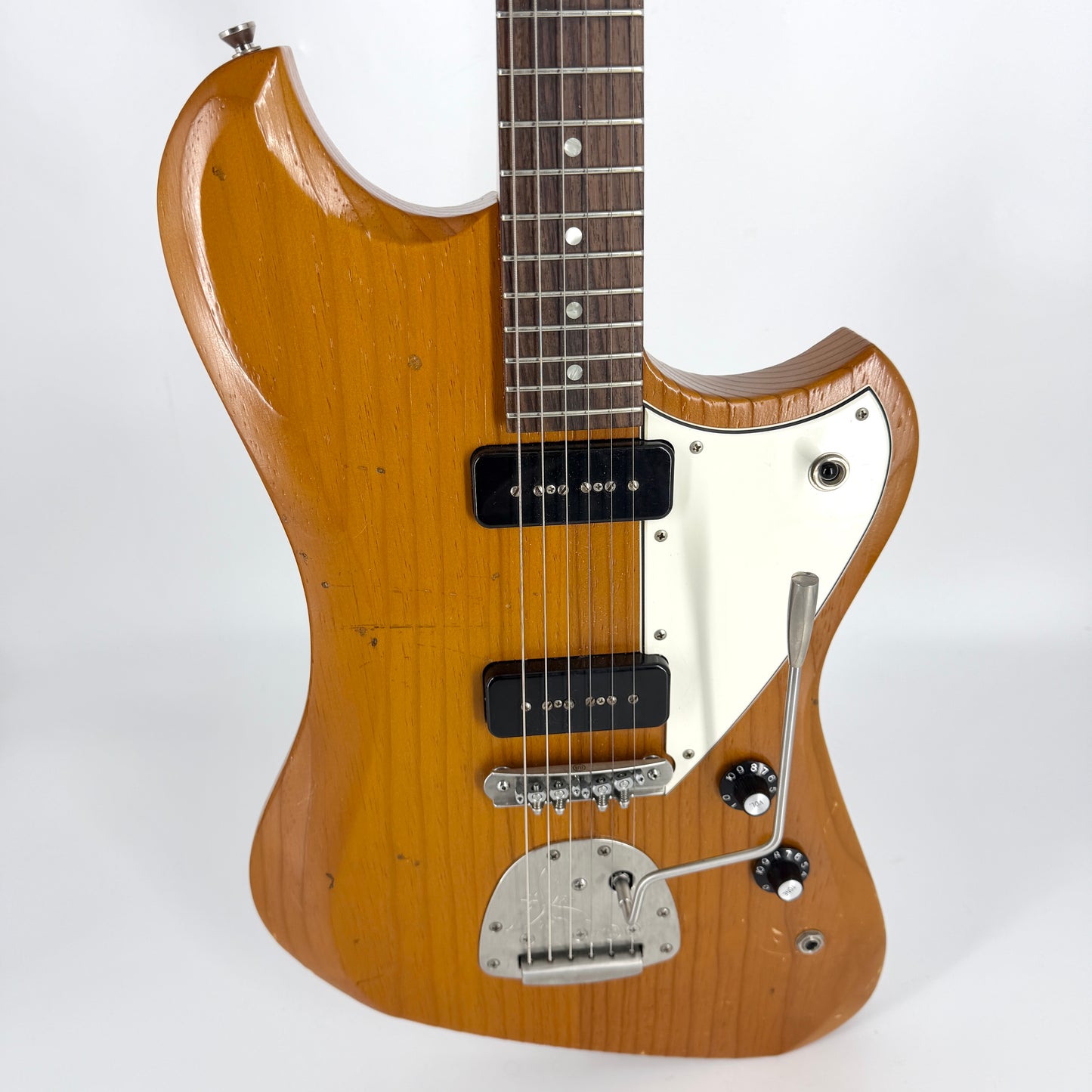 2025 Novo Nucleus Voltur J Light Distress – Amber