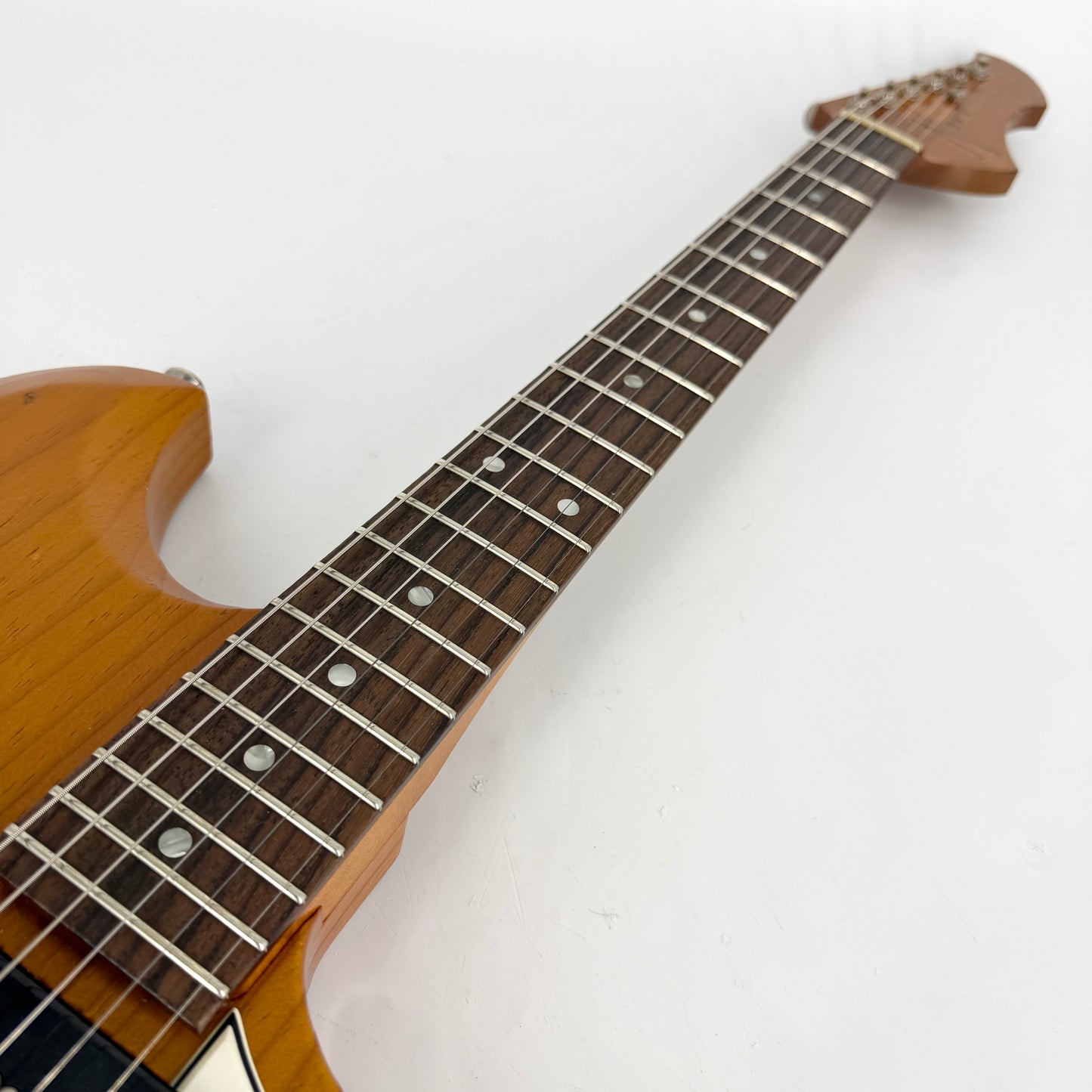 2025 Novo Nucleus Voltur J Light Distress – Amber
