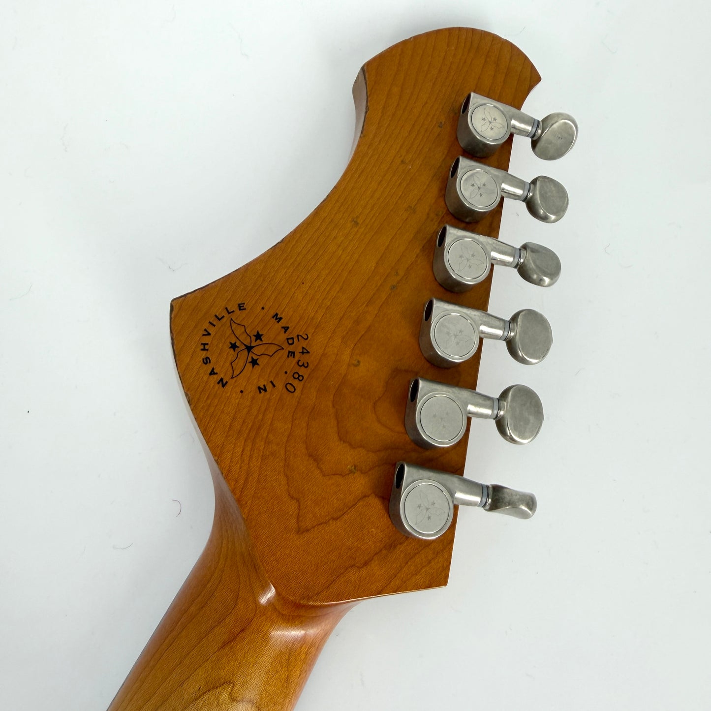 2025 Novo Nucleus Voltur J Light Distress – Amber