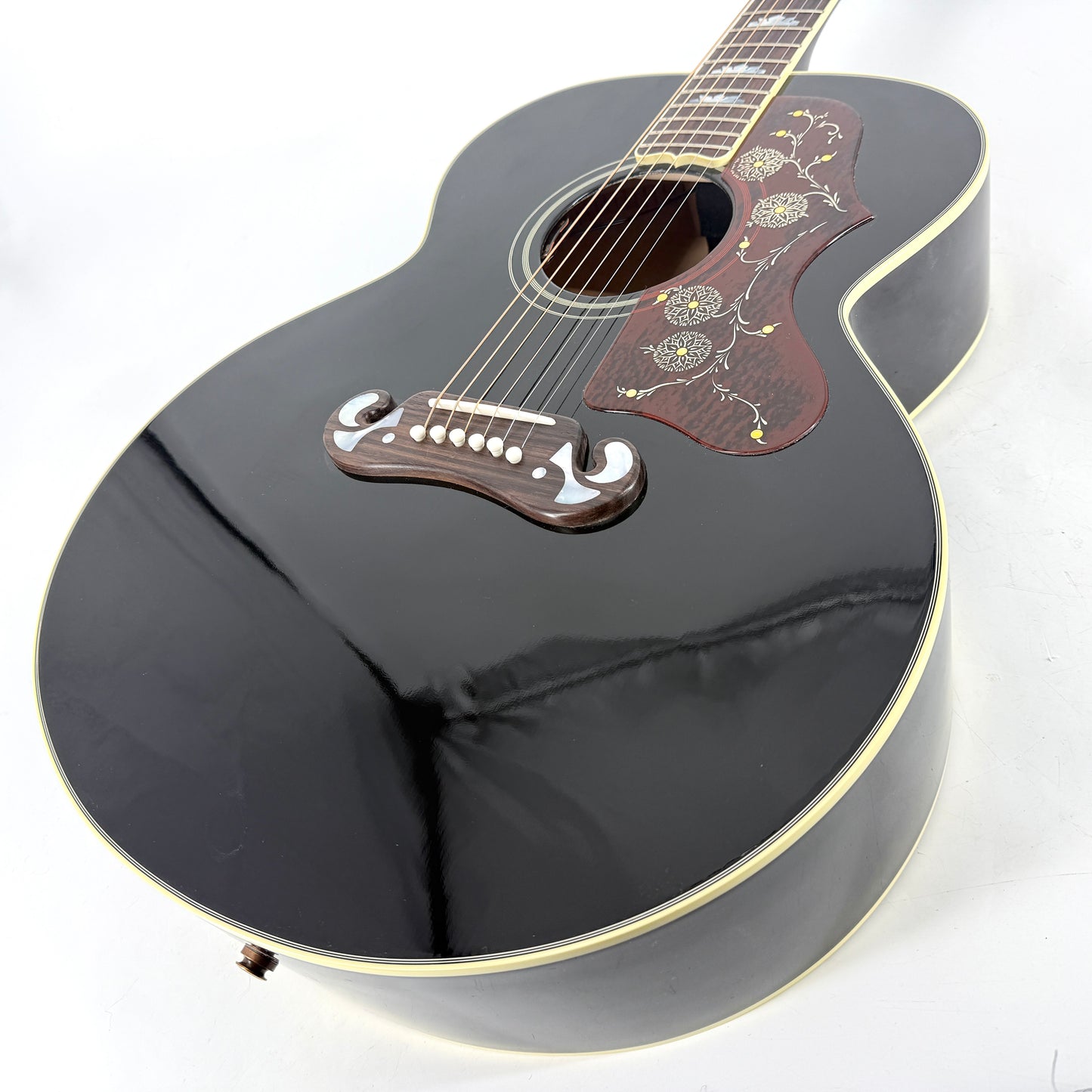 2024 Gibson Custom Shop Elvis Presley SJ-200 - Ebony