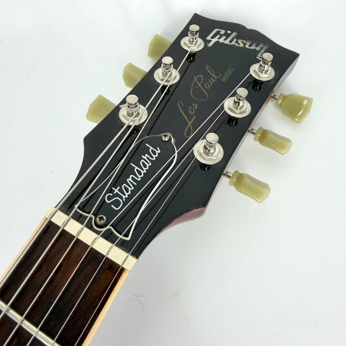1997 Gibson Les Paul Standard – Cherry Sunburst