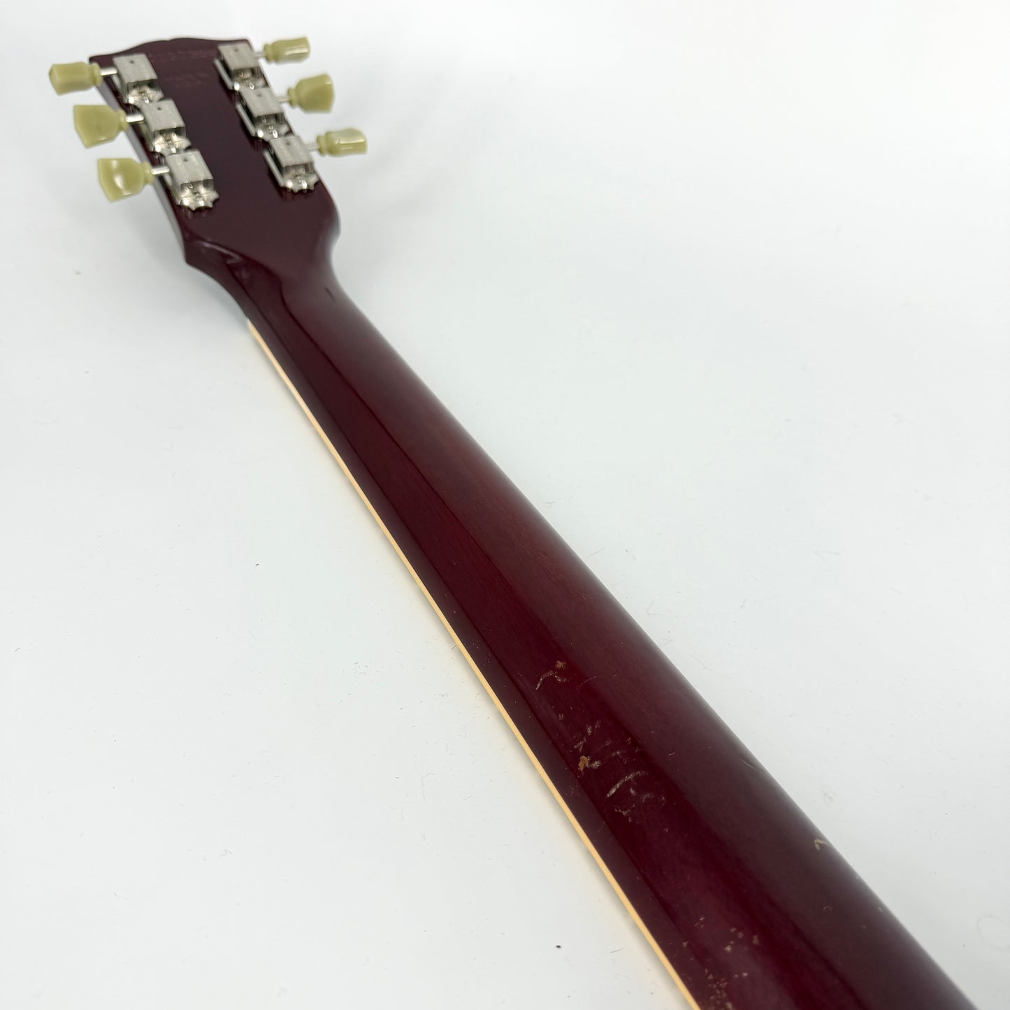 1997 Gibson Les Paul Standard – Cherry Sunburst