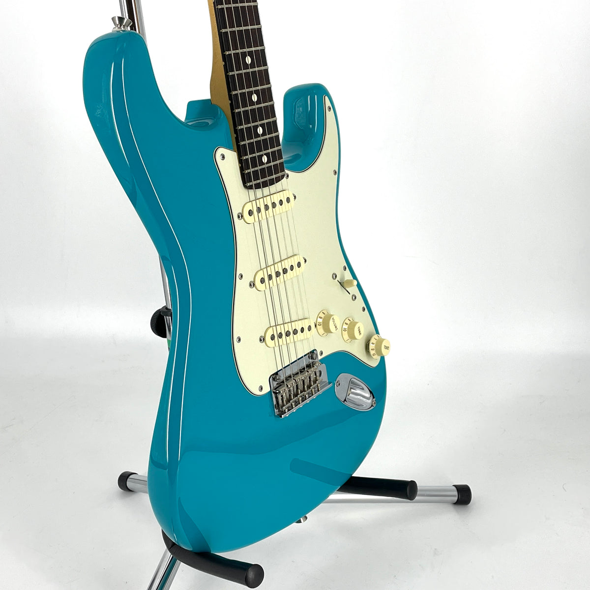 2021 Fender American Professional II Stratocaster – Miami Blue