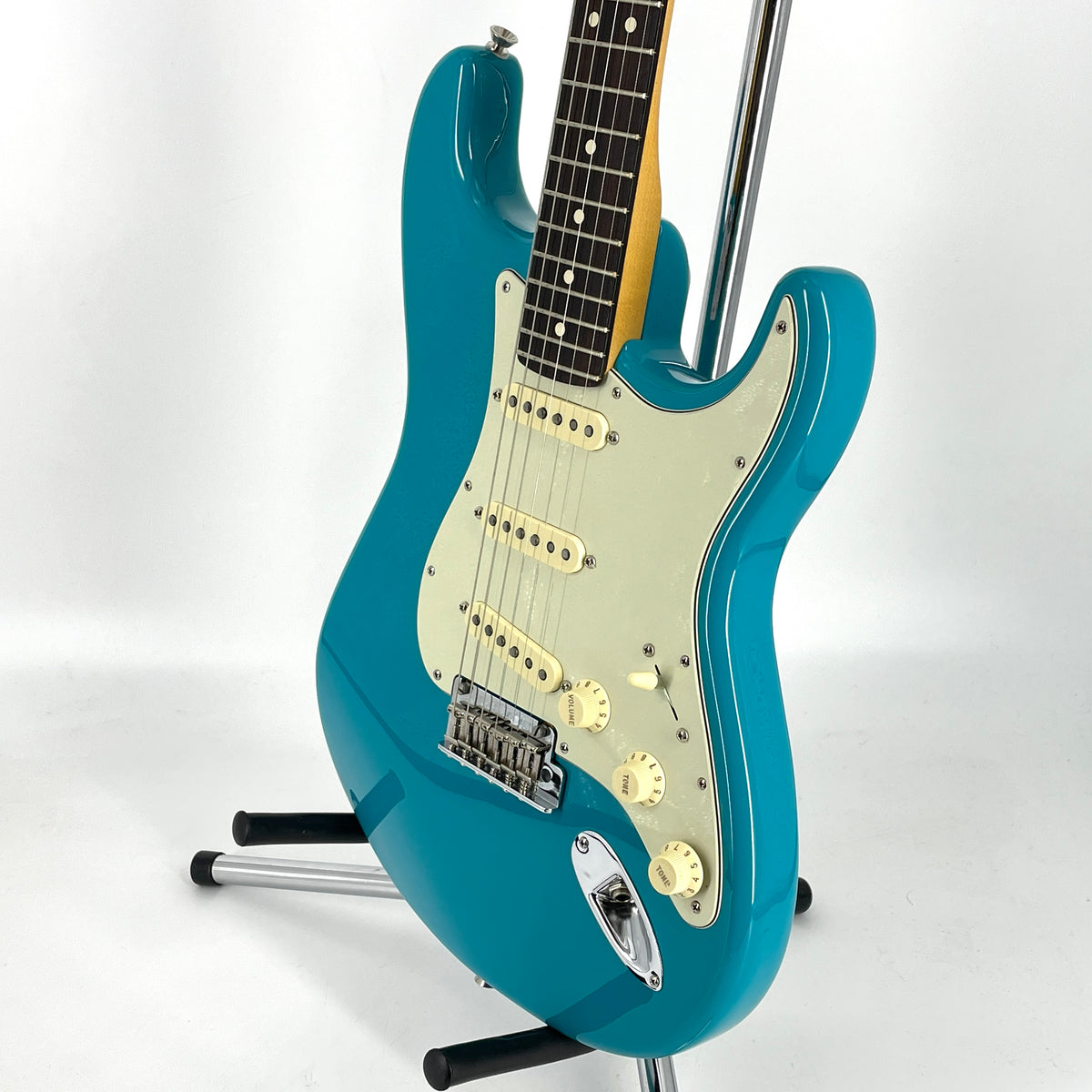 2021 Fender American Professional II Stratocaster – Miami Blue