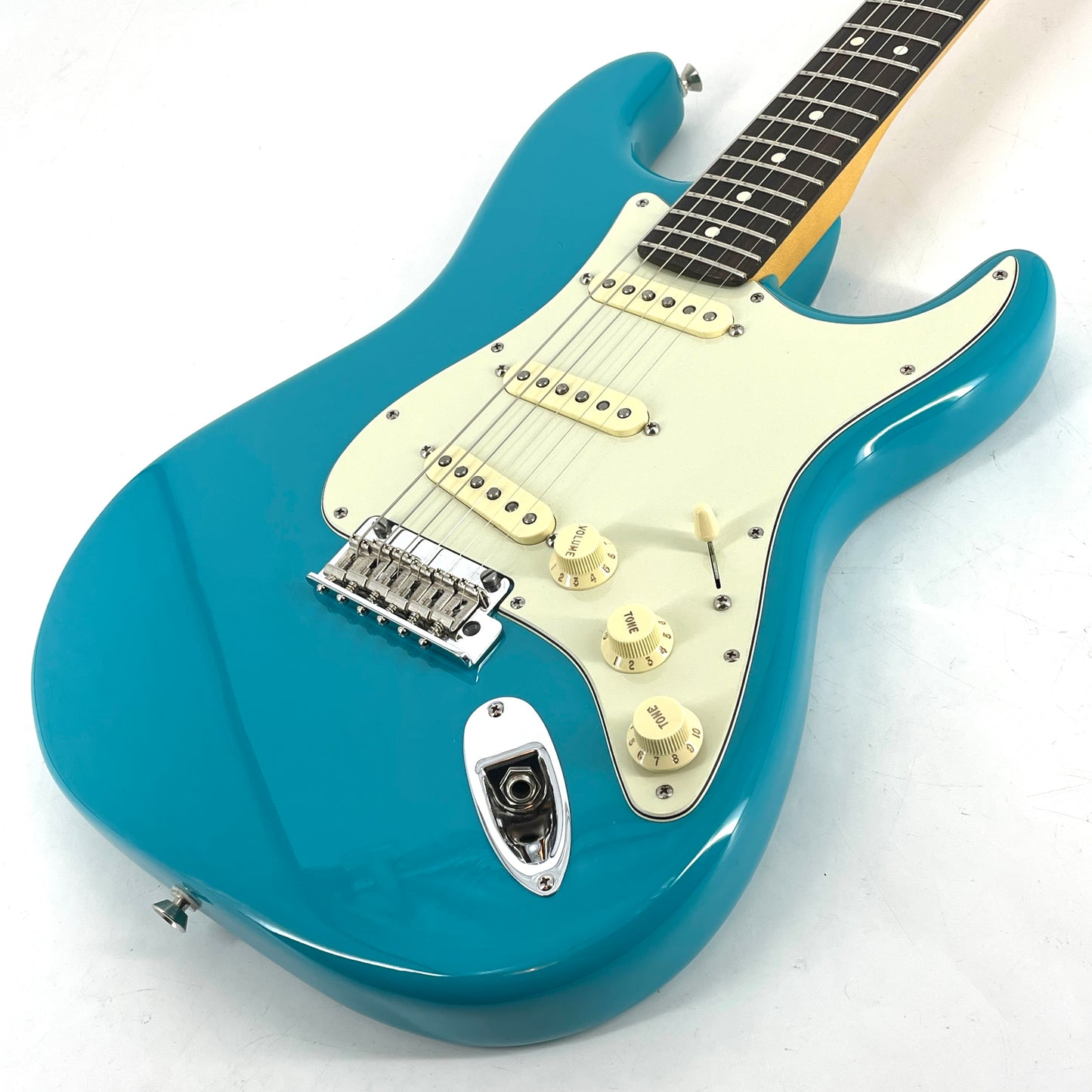 2021 Fender American Professional II Stratocaster – Miami Blue