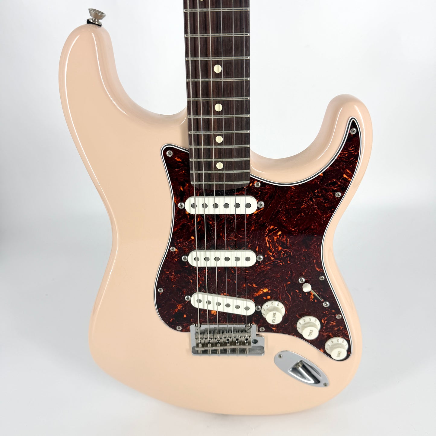 2021 Fender Limited Edition American Professional II Stratocaster Solid Rosewood Neck - Shell Pink