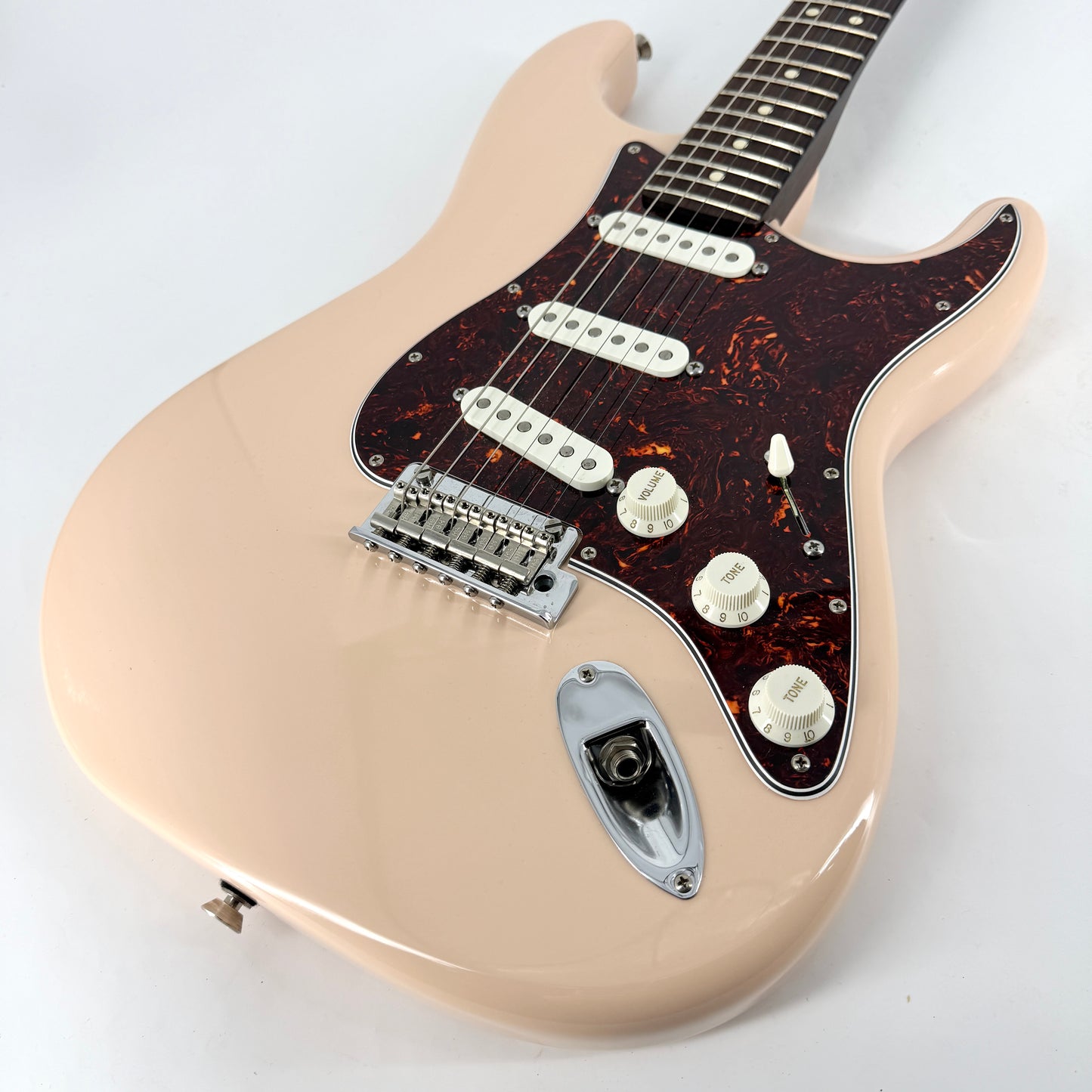 2021 Fender Limited Edition American Professional II Stratocaster Solid Rosewood Neck - Shell Pink