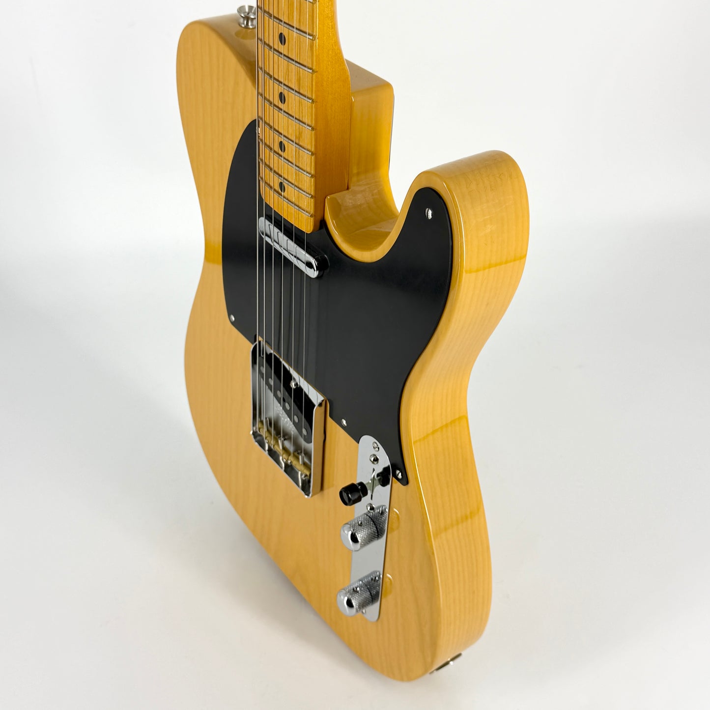 2023 Fender American Vintage II 1951 Telecaster - Butterscotch Blonde