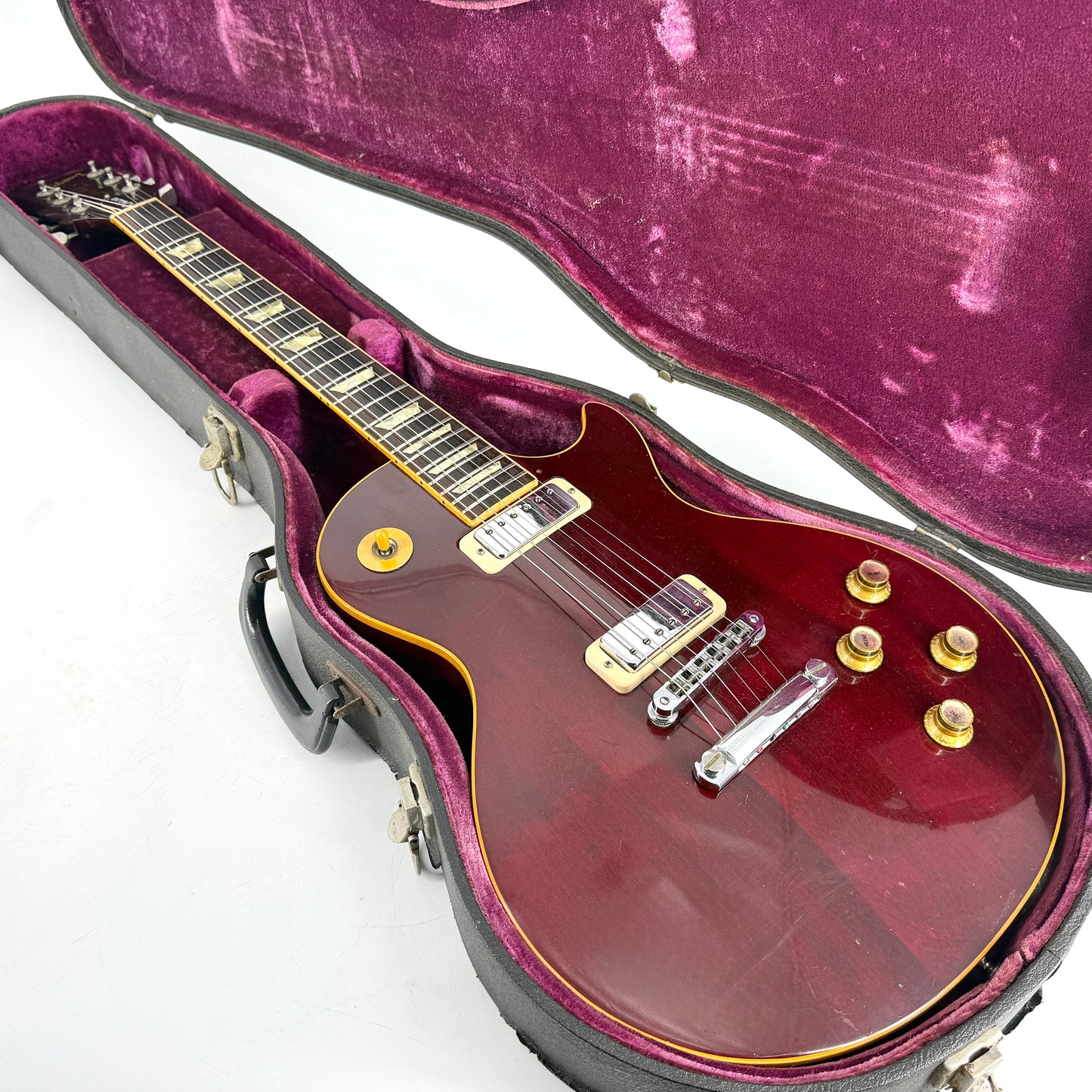 1977 Gibson Les Paul Deluxe – Wine Red