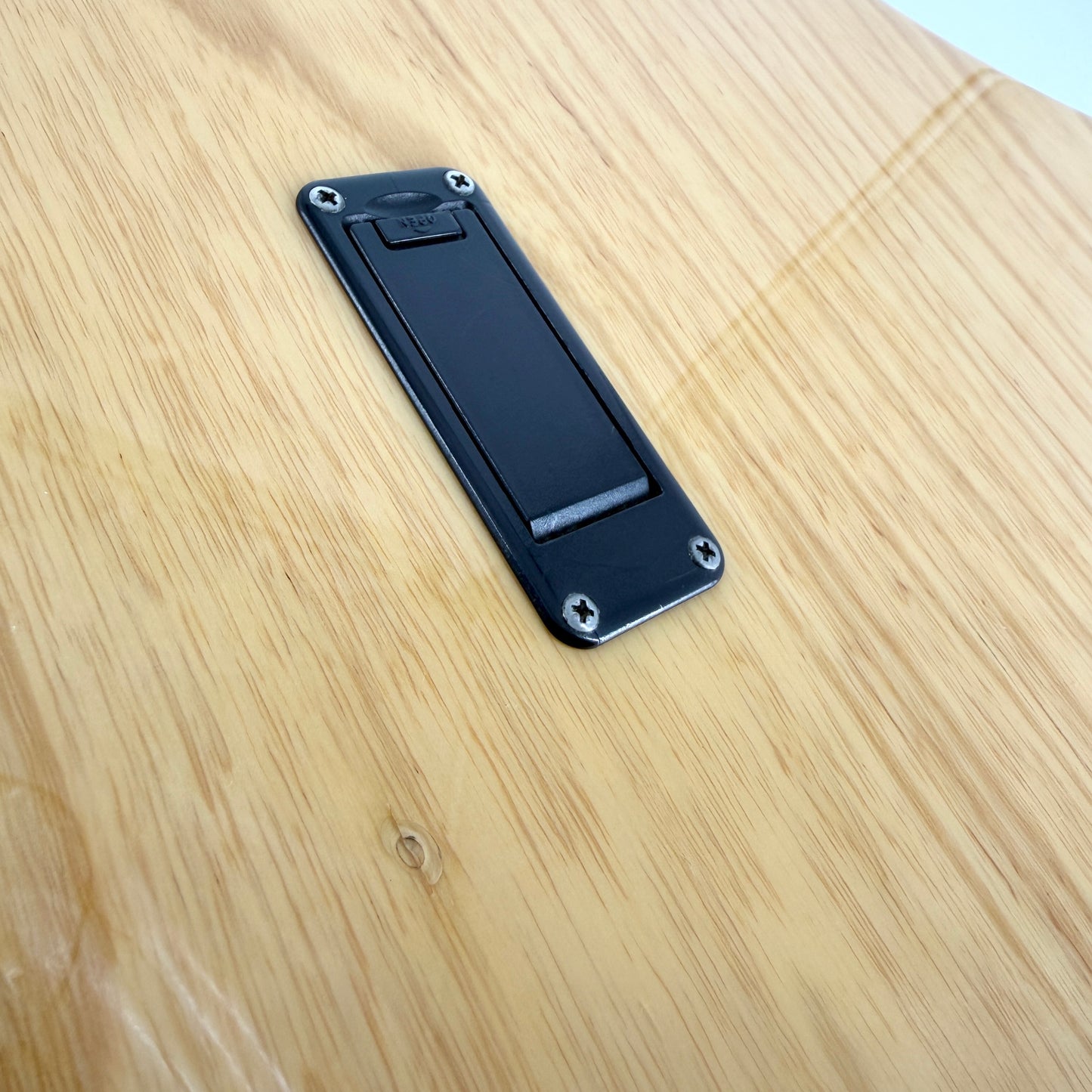 2004 Ernie Ball Music Man Stingray 3 EQ H Bass - Natural