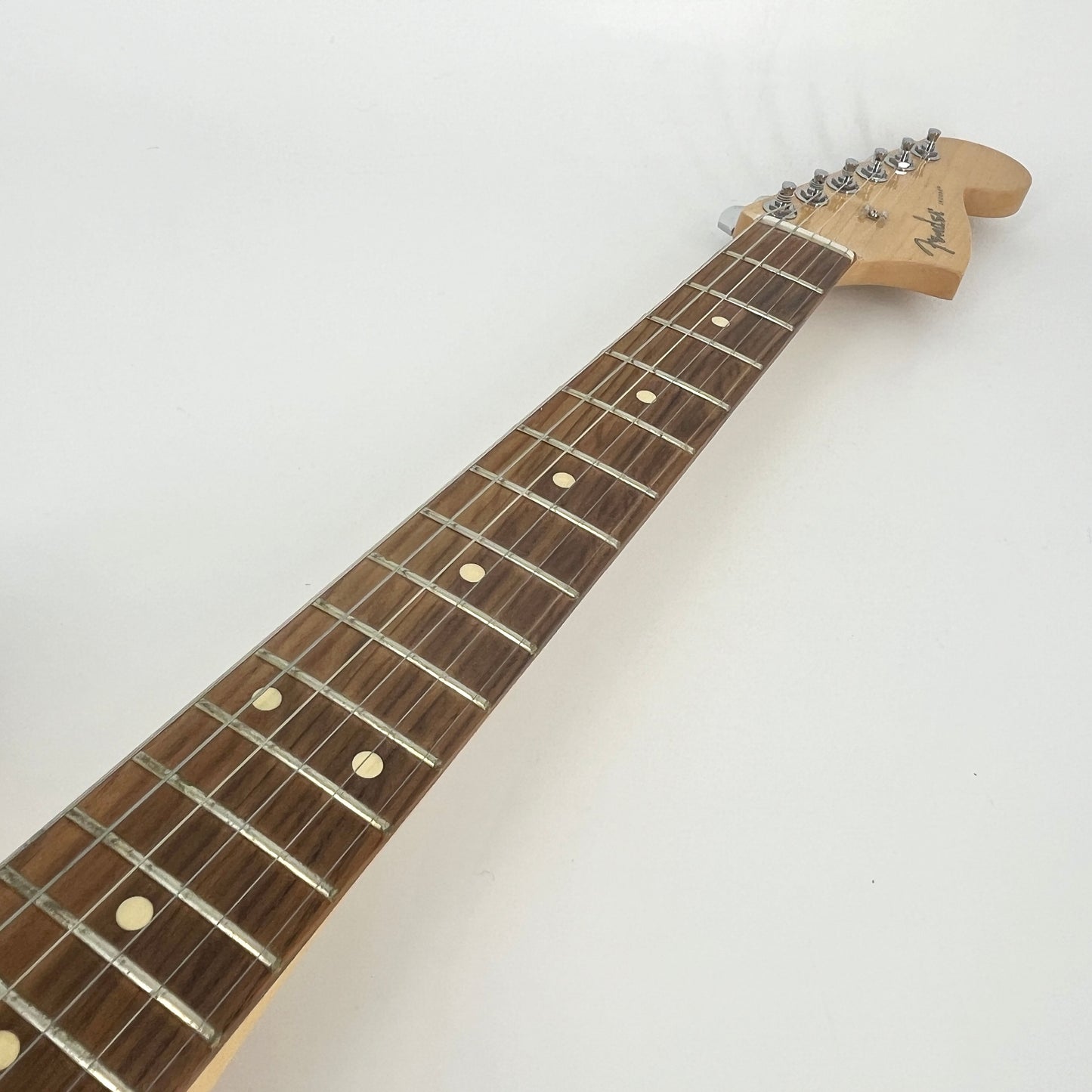 2021 Fender Player Limited Edition Jaguar – Shell Pink