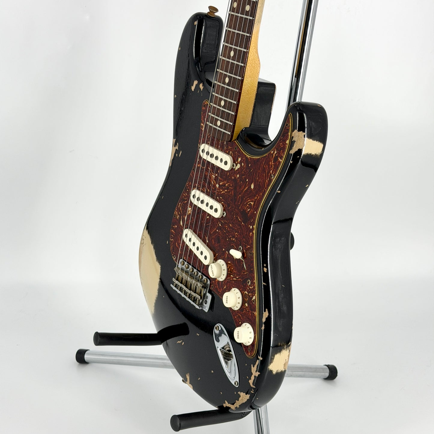 2021 Fender Custom Shop ’61 Stratocaster Heavy Relic - Black over Desert Sand