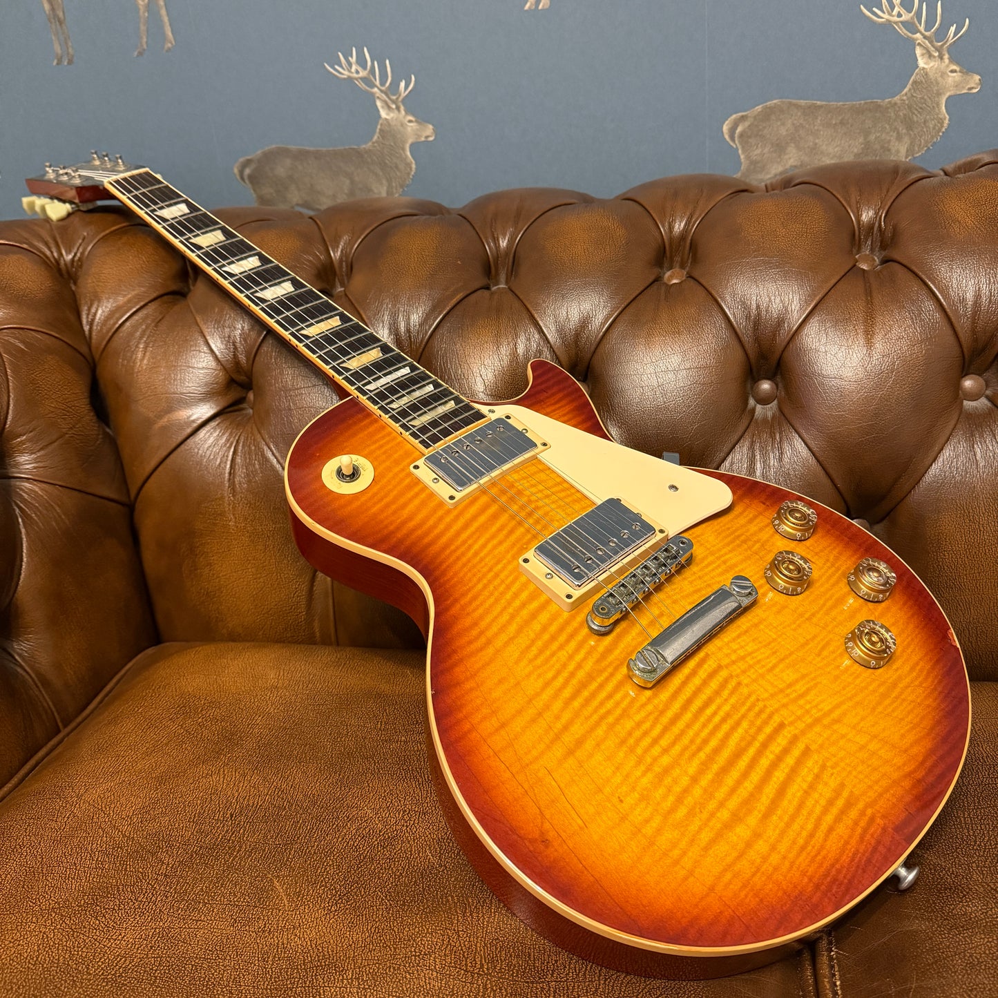 2016 Gibson Les Paul Traditional – Iced Tea