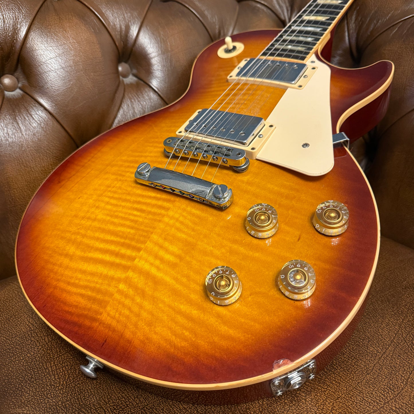 2016 Gibson Les Paul Traditional – Iced Tea