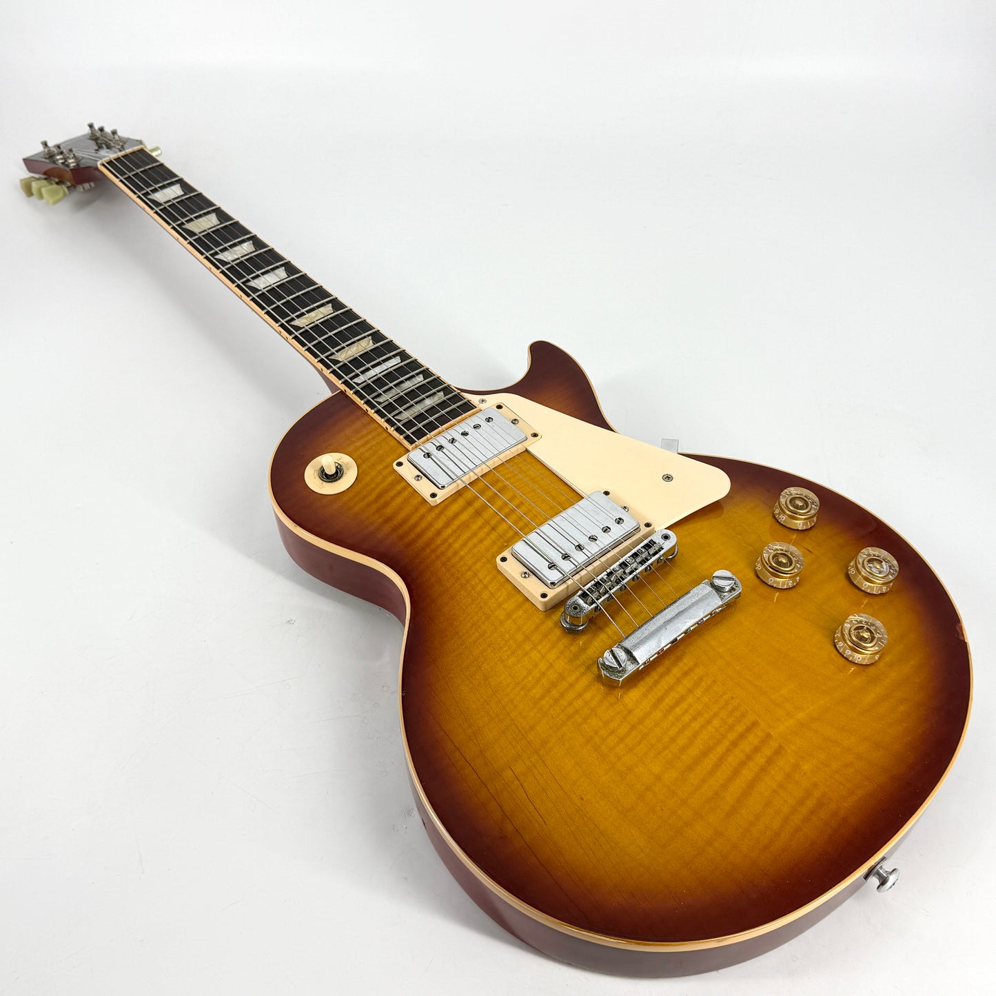 2016 Gibson Les Paul Traditional – Iced Tea