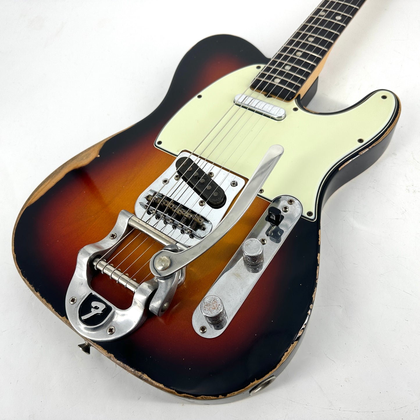 2012 Fender American Vintage '64 Telecaster Relic – 3 Tone Sunburst