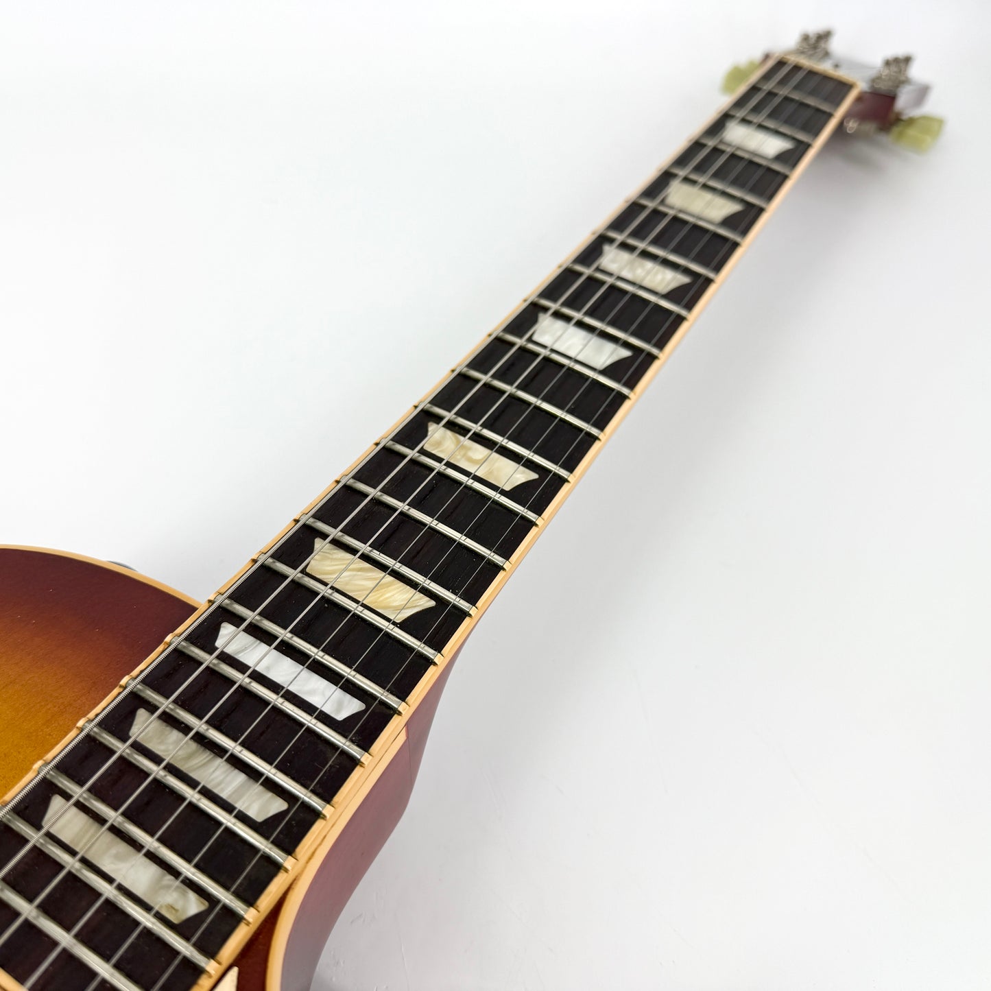 2016 Gibson Les Paul Traditional – Iced Tea