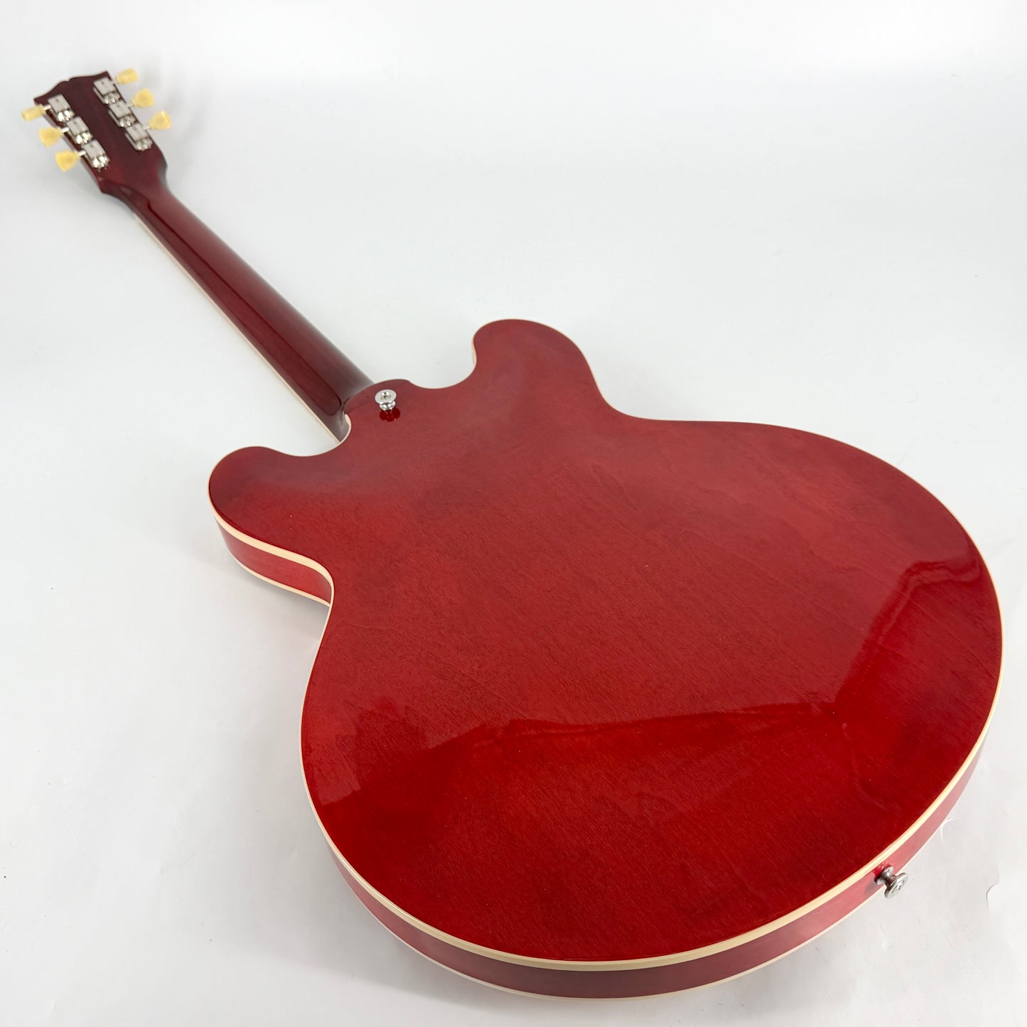 2024 Gibson ES-335 – Sixties Cherry
