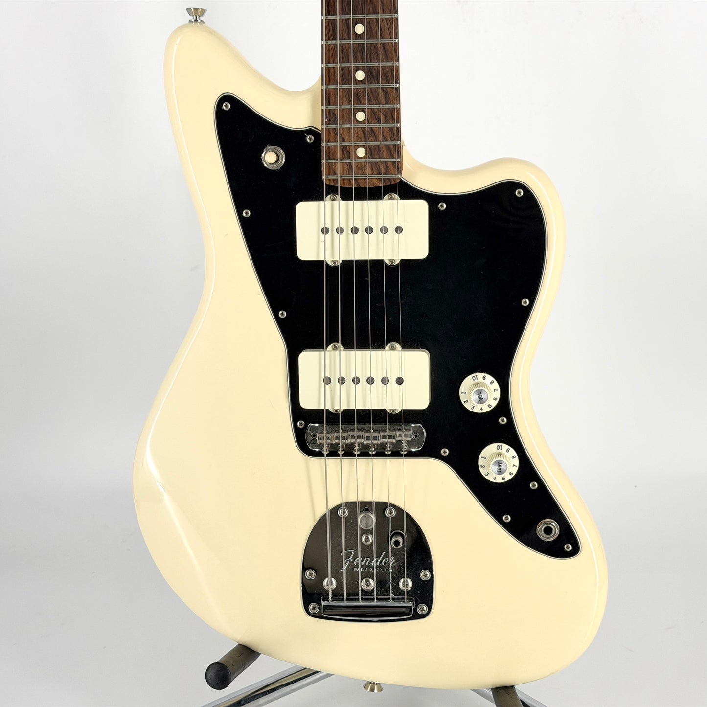 2016 Fender American Professional Jazzmaster – Olympic White