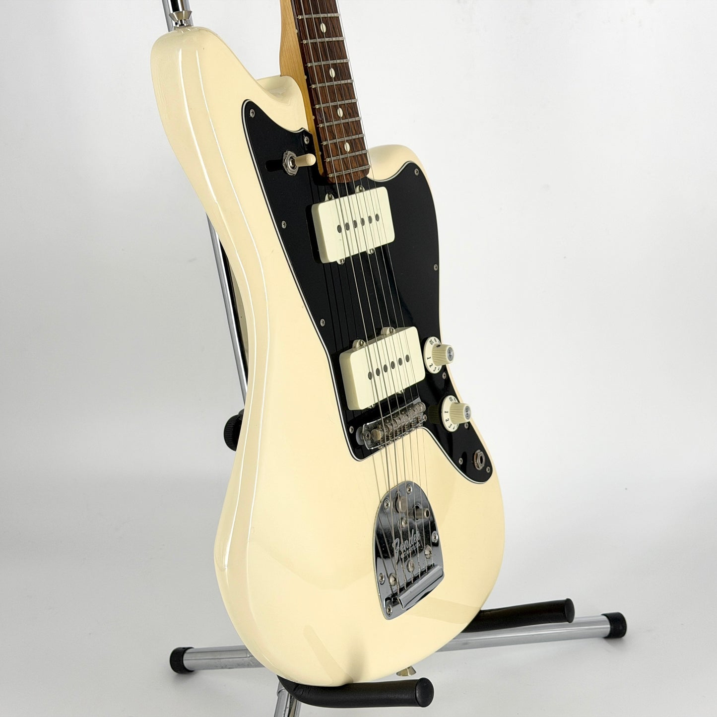 2016 Fender American Professional Jazzmaster – Olympic White