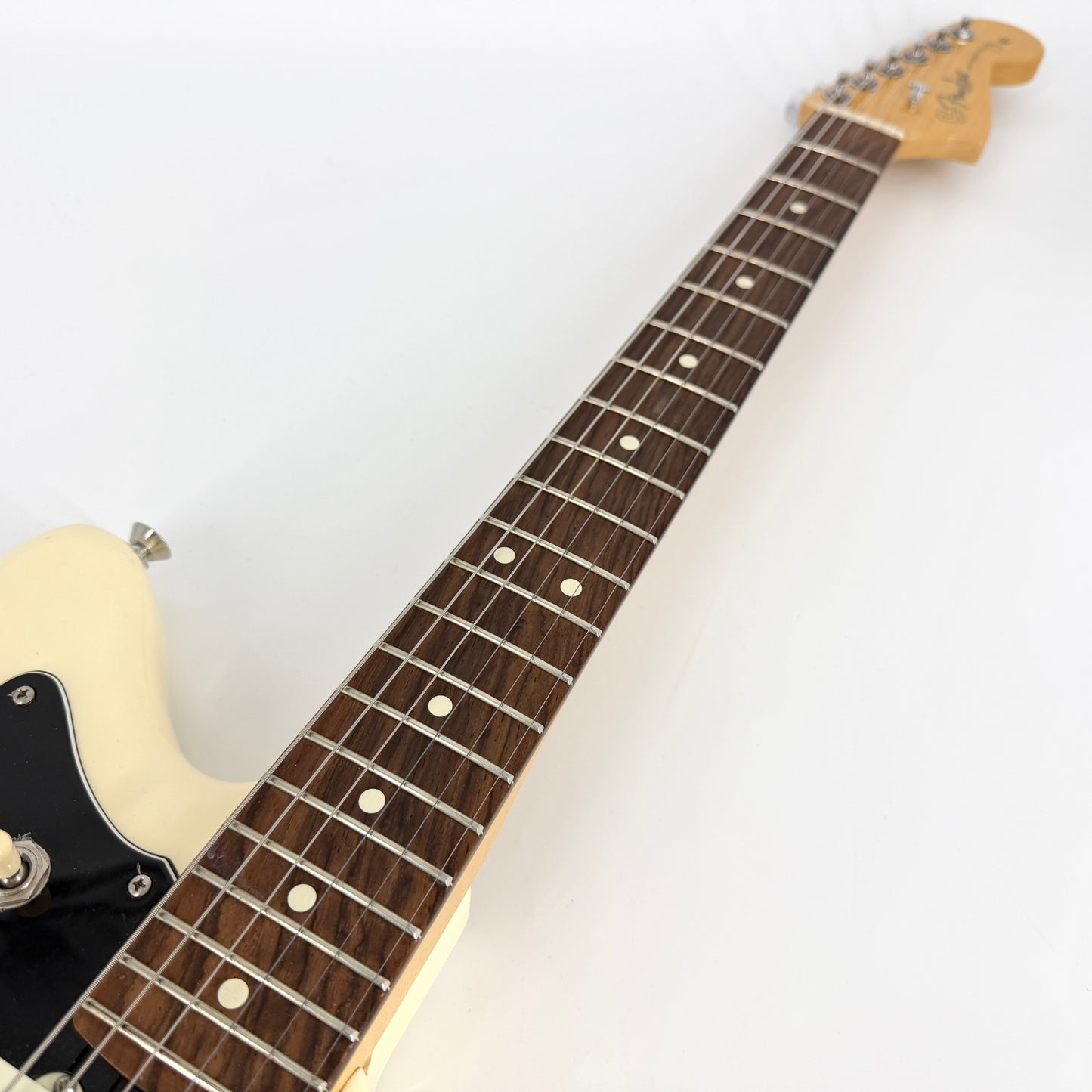 2016 Fender American Professional Jazzmaster – Olympic White