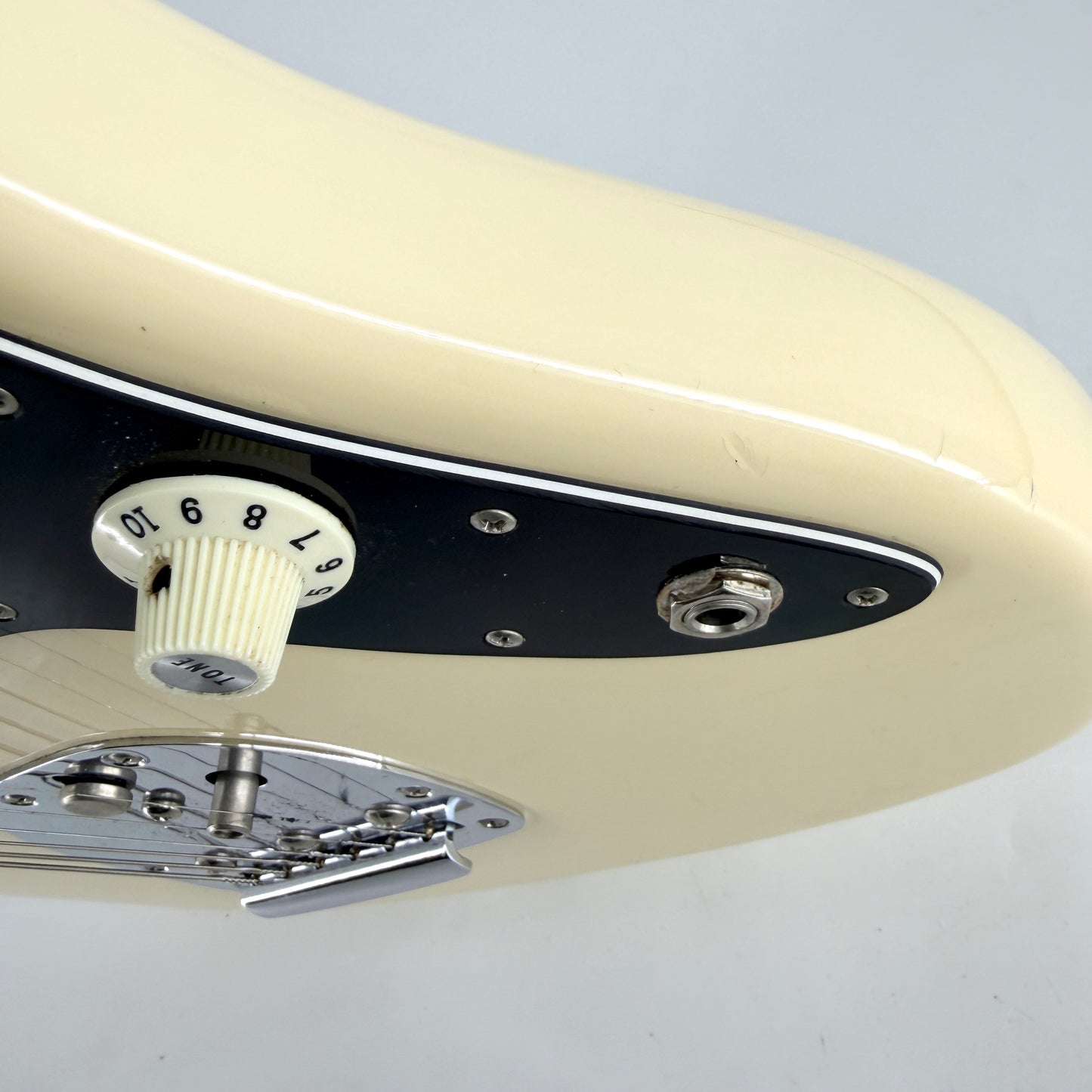 2016 Fender American Professional Jazzmaster – Olympic White