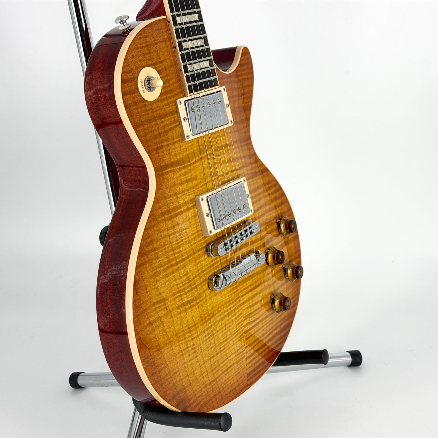 2016 Gibson Les Paul Standard Plus – Light Burst