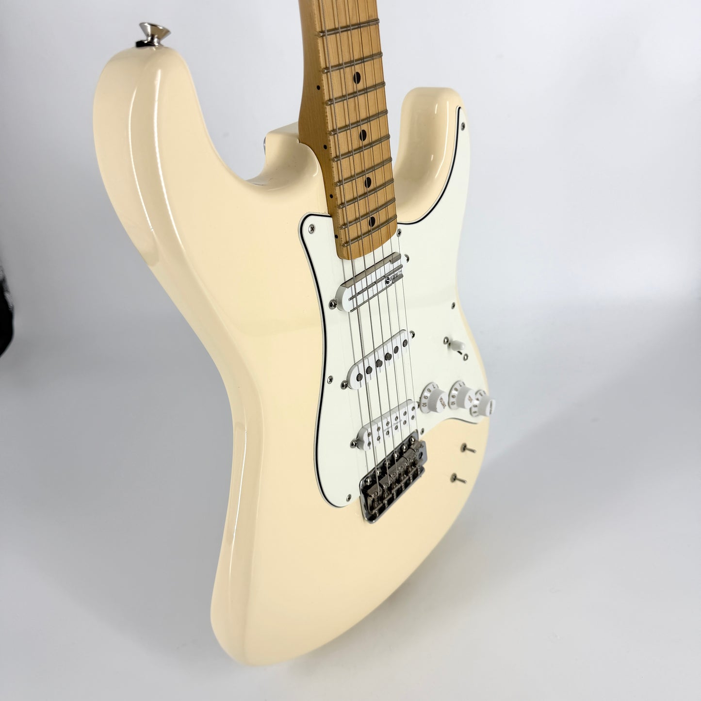 2023 Fender Ed O'Brien Sustainer Stratocaster - Olympic White