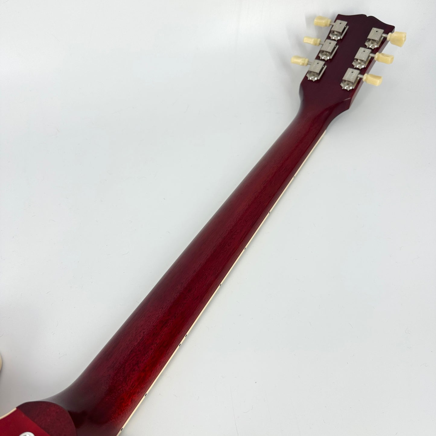 2020 Gibson ES-335 – Satin Cherry