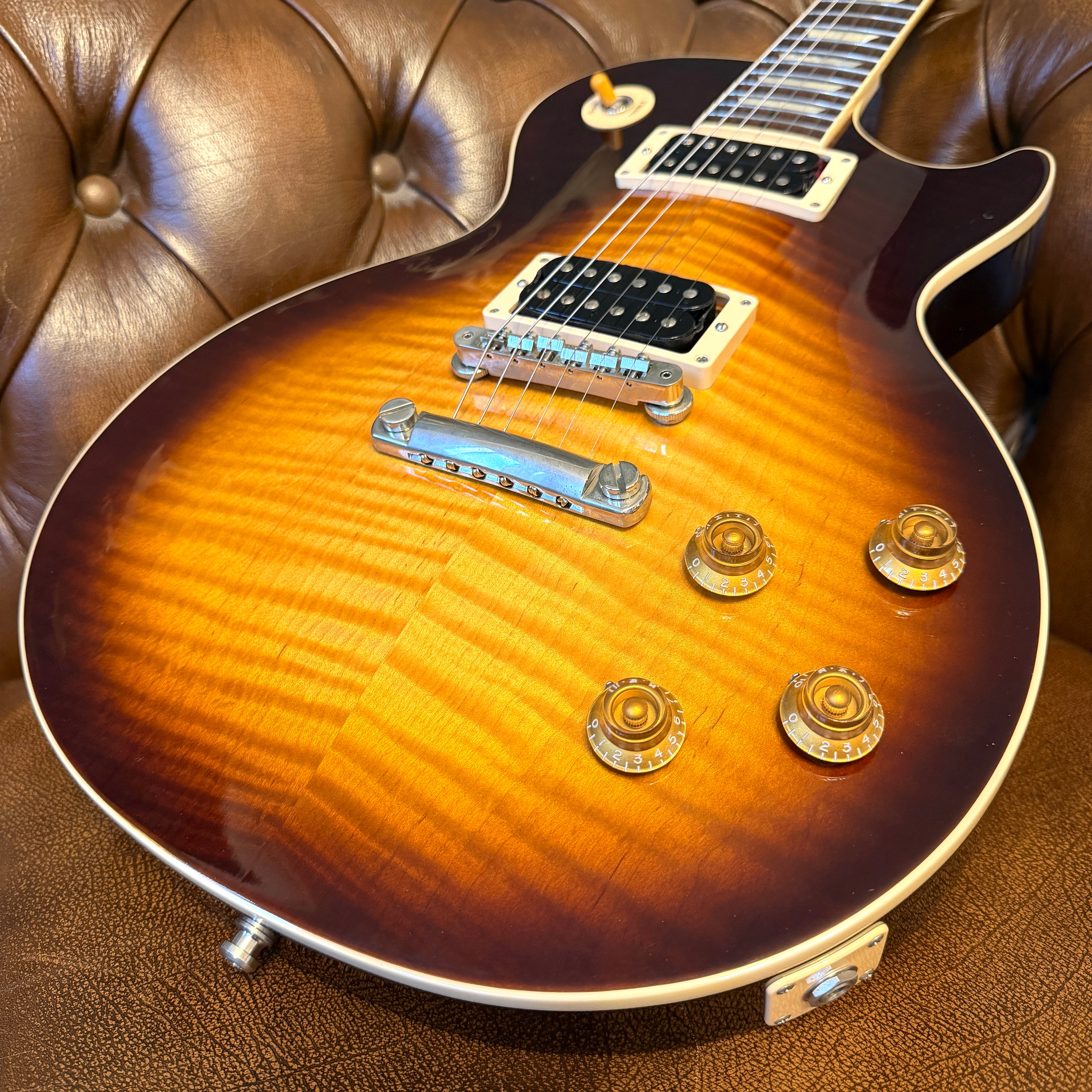 2022 Gibson Slash Signature Les Paul Standard – November Burst
