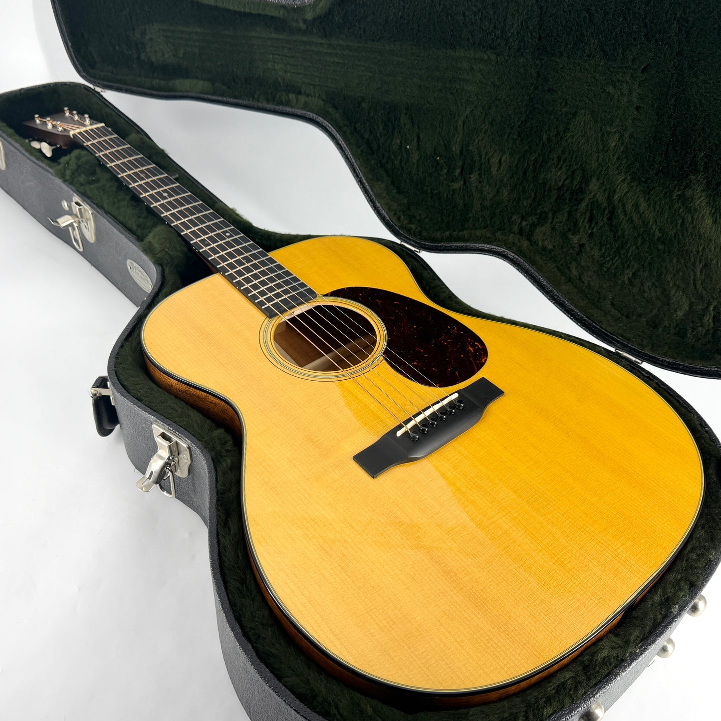 2019 Martin 000-18 Reimagined - Natural