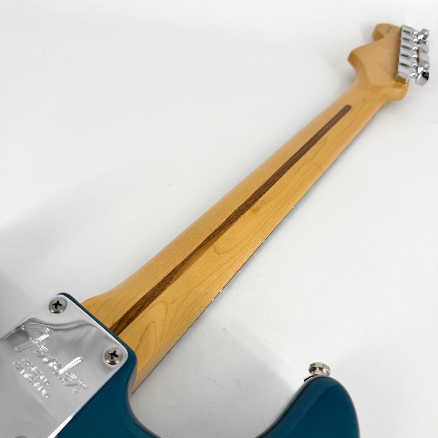 2000 Fender American Standard Stratocaster – Ocean Marine Metallic