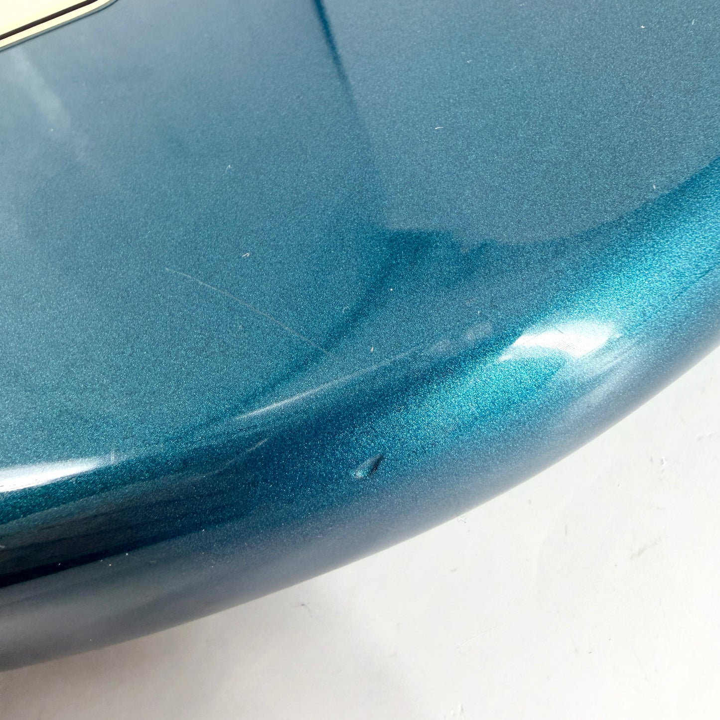 2000 Fender American Standard Stratocaster – Ocean Marine Metallic