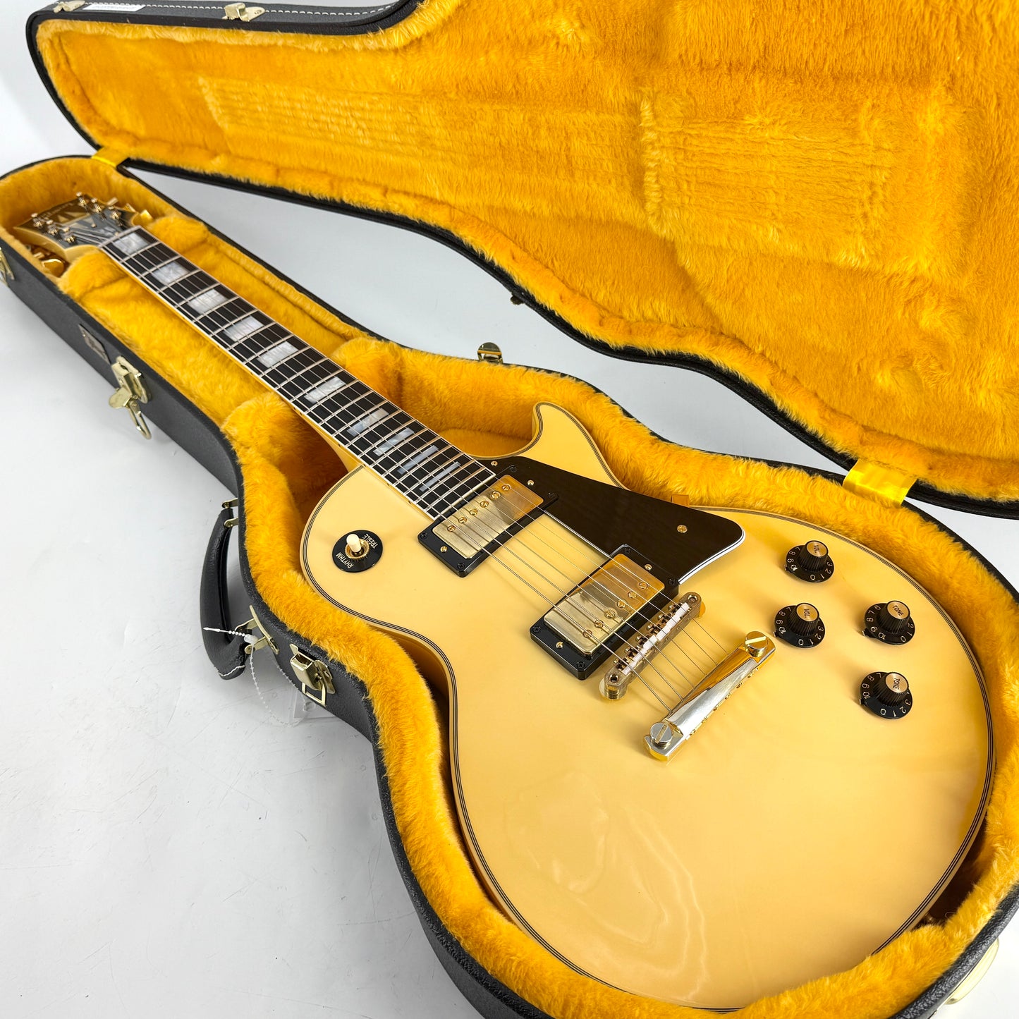 2023 Gibson Custom Shop M2M 1968 Les Paul Custom – Heavy Antique White