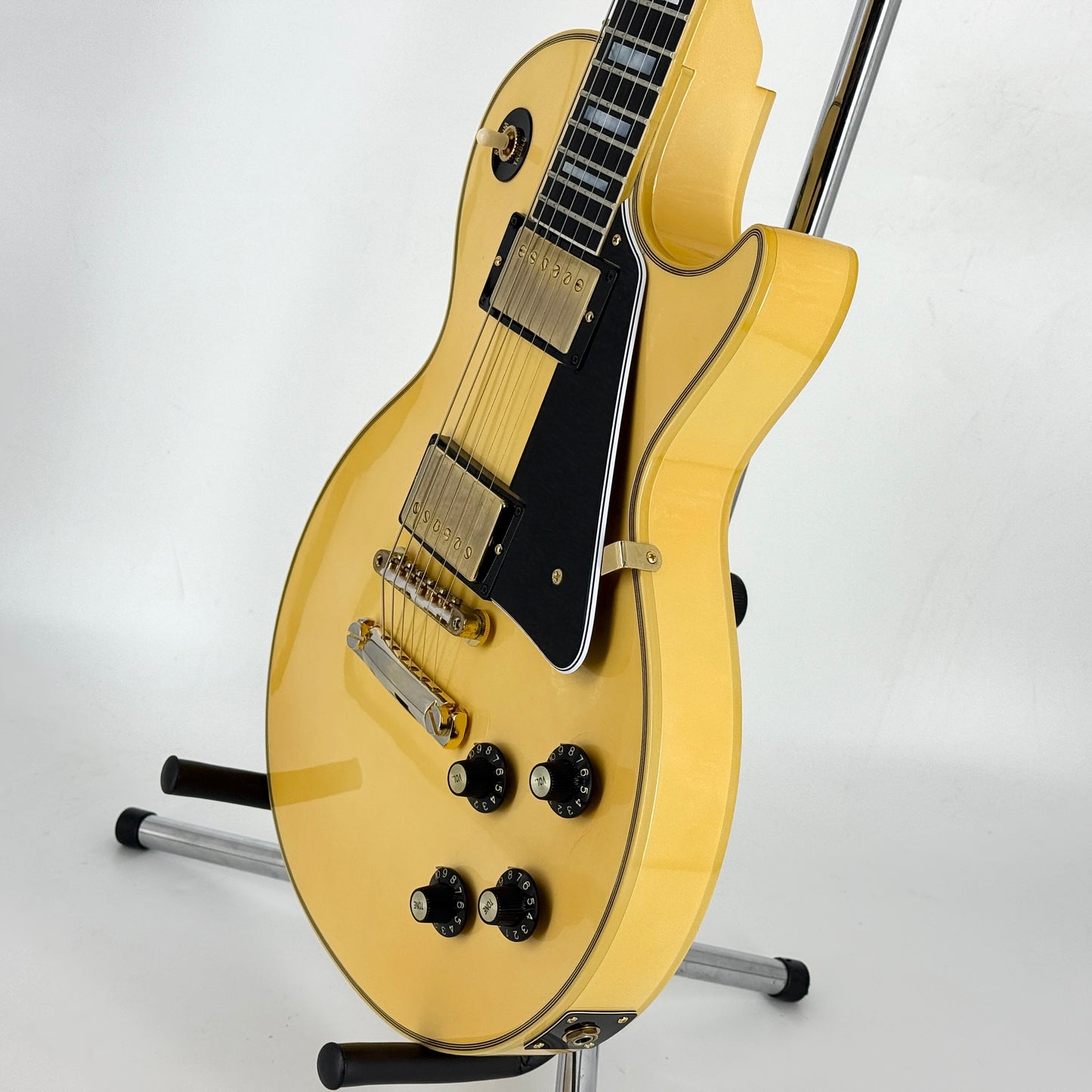 2023 Gibson Custom Shop M2M 1968 Les Paul Custom – Heavy Antique White